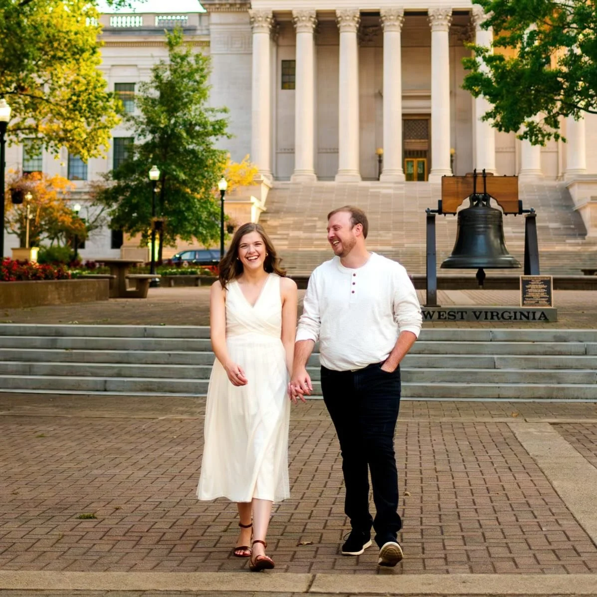I felt grief when I posted this photo to my stories last week.
.
And probably not why you think because I actually love this engagement photo of Taylor and me 🤍
.
I felt the increasingly familiar knot that forms in my stomach when I see a photo of m