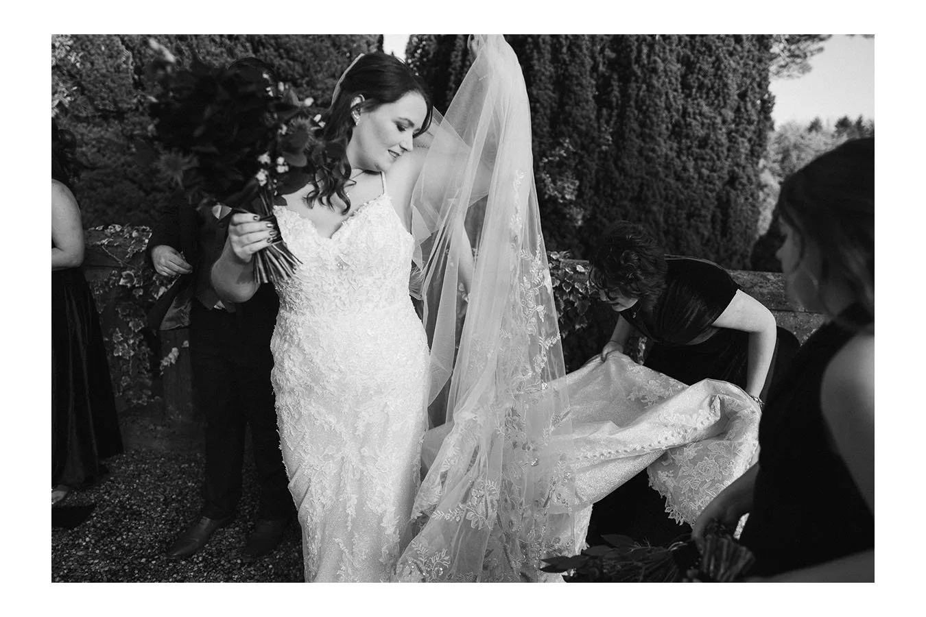 All candid moments but one. 

October, 2025. Ballina, Ireland

Venue: @belleekcastle
Hairstylist: @andrea_beattie_hair
Makeup Artist: @amandaconlonmakeup 
Wedding dress: @labellasposaireland
Groom suit: @freddiehatchet
Celebrant: @endaharte_celebrant