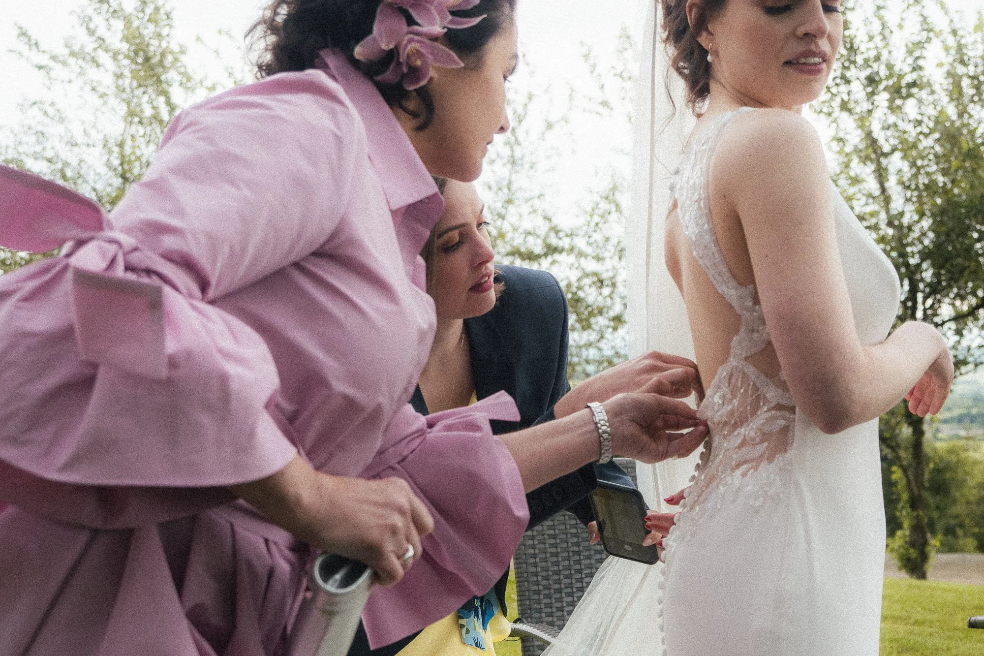 Stefany &amp; Bill 
Kilkenny and Waterford, Ireland. 

Venue: @mountainviewkilkenny 

#documentaryweddingphotography #candidweddingphotographer #irishweddings #gettingmarried2026 #gettingmarried2027 #irelandweddings #weddingphotographerdublin #weddin