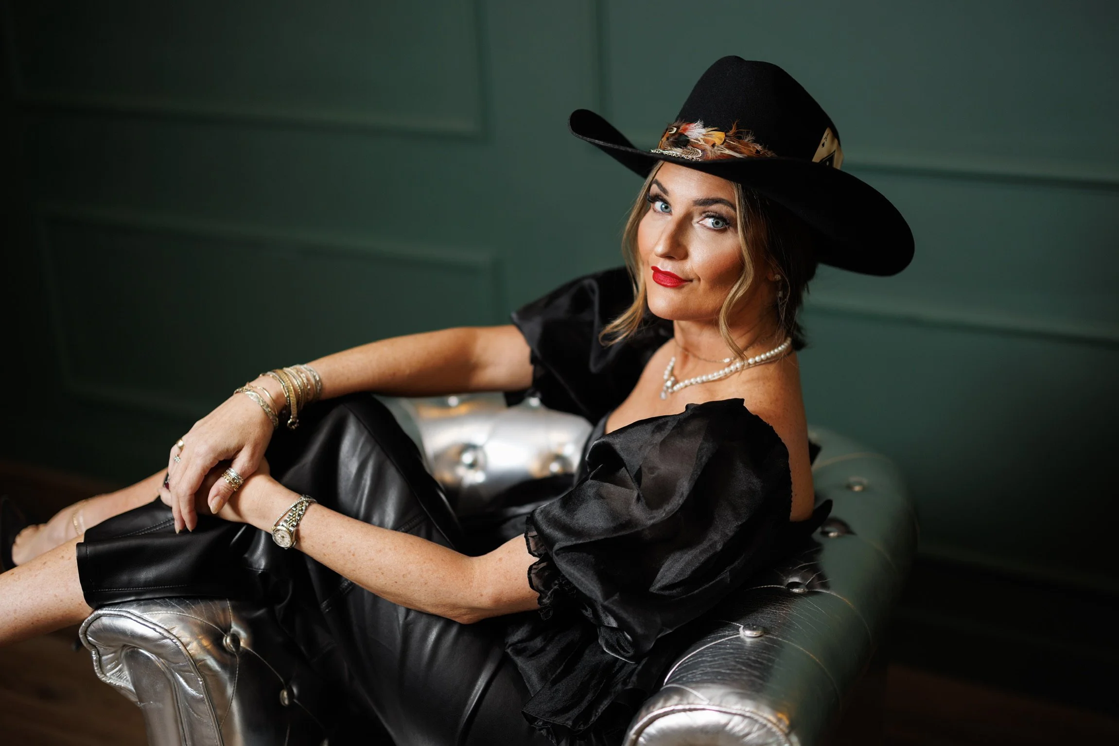 Embrace Fun and Glamour: The Mobile Hat Bar &amp; In-Studio Speakeasy Experience for Your Vegas Bachelorette Party