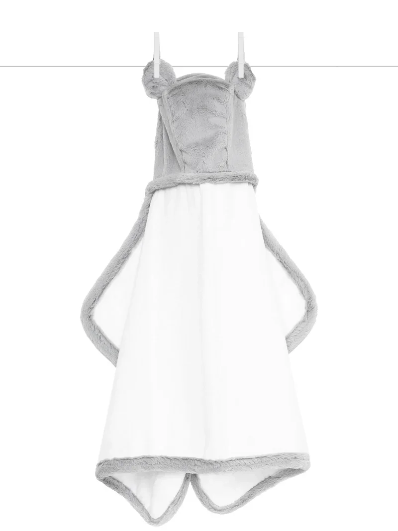 gray towel.webp