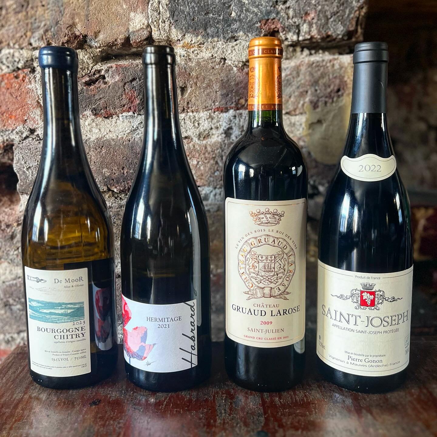 Whilst everyone&rsquo;s off enjoying the sun, we&rsquo;ve been expanding our cellar quite considerably! ☀️☀️☀️With now a special by the bottle list and 120 wines knocking about (so far) ..we&rsquo;ve got some bits for the wine geeks. Come see us when