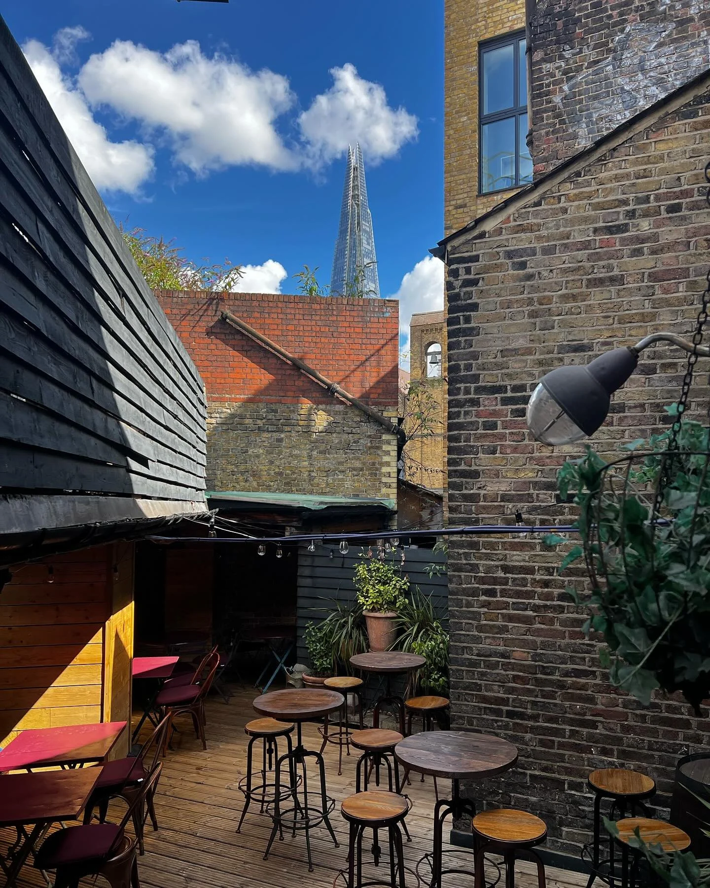 Last of the summer rays on the terrace! We are open again tonight from 5pm and have missed you. Leaves have started falling and the weather seems to be on the turn &hellip;. 🍁🍂🍁 Our Autumn Menu is launching next week and we will be heavily encoura