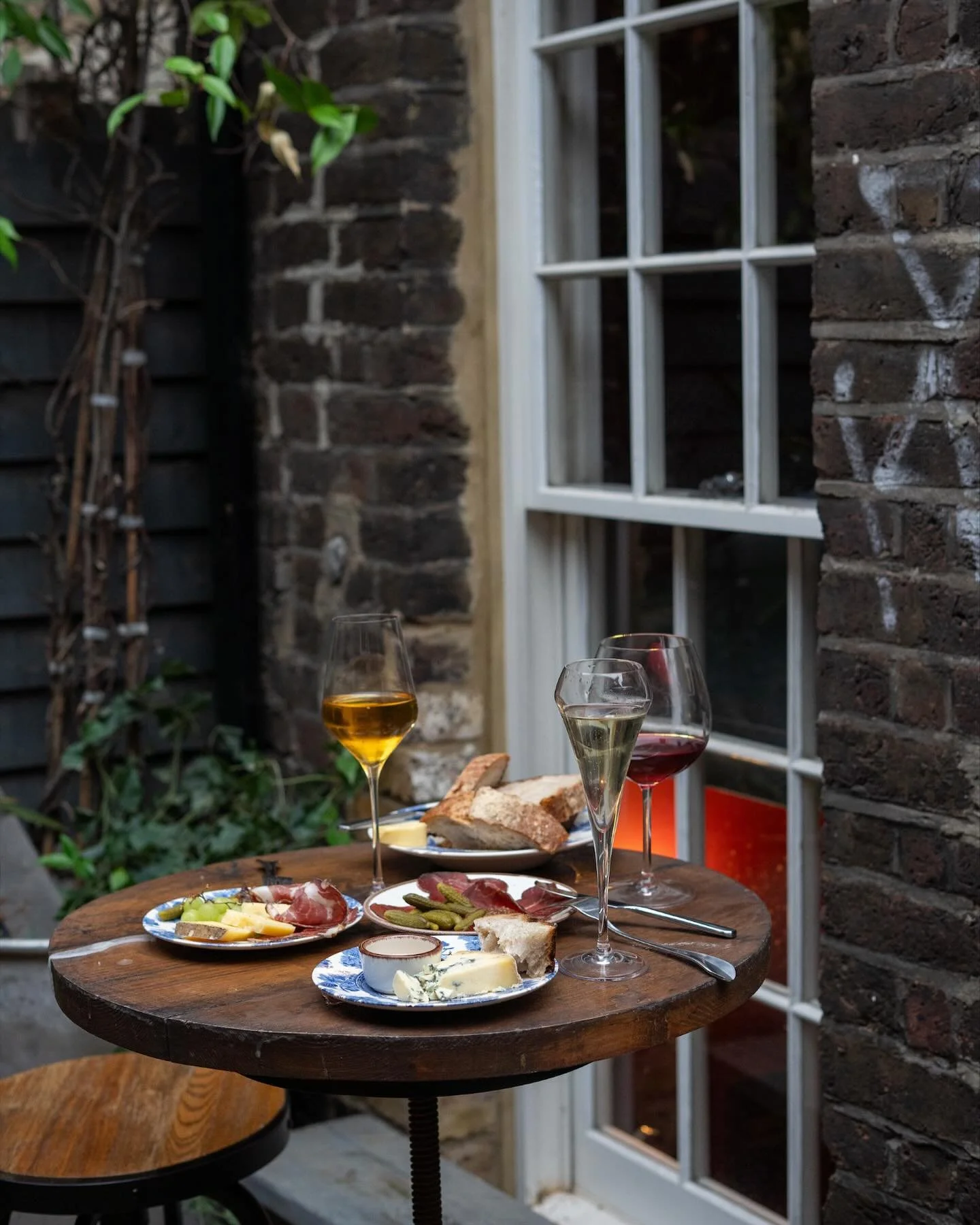 So many years of so much fun!!! We head into our last few weeks at Tap and bottle. Come and see the place out in style with us. 🫶🫶🫶 Only 3 weekends left. Please do book to make sure we can fit you. 🥂🥂🥂