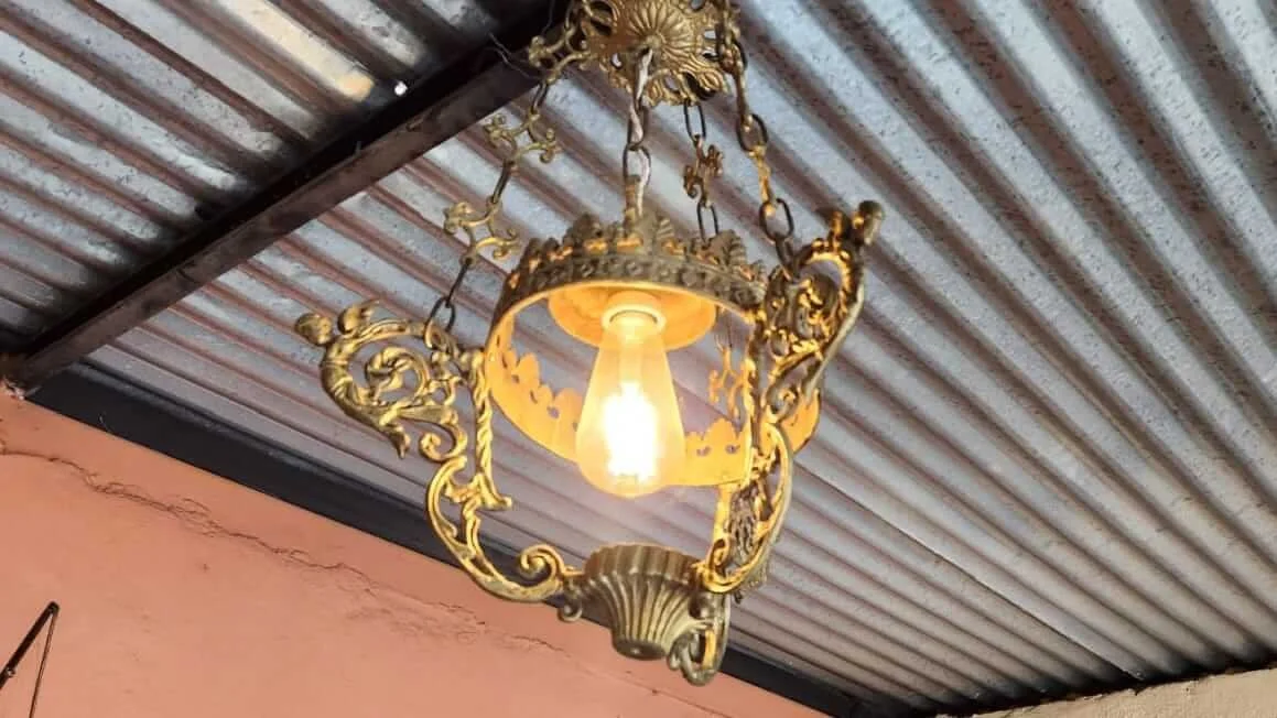 candelabro de bronce (1).jpeg