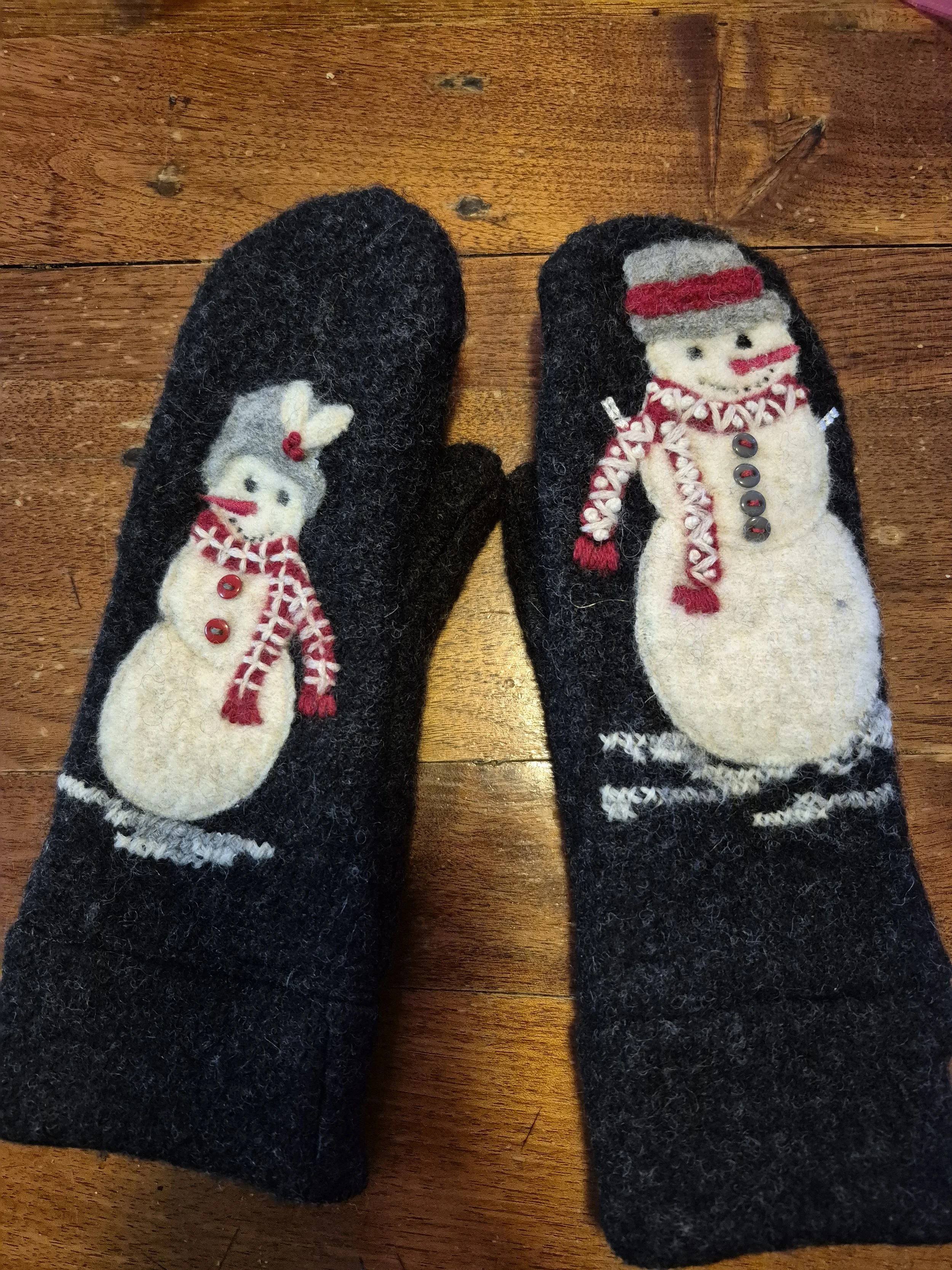 Sweater Weather Mittens Snowman