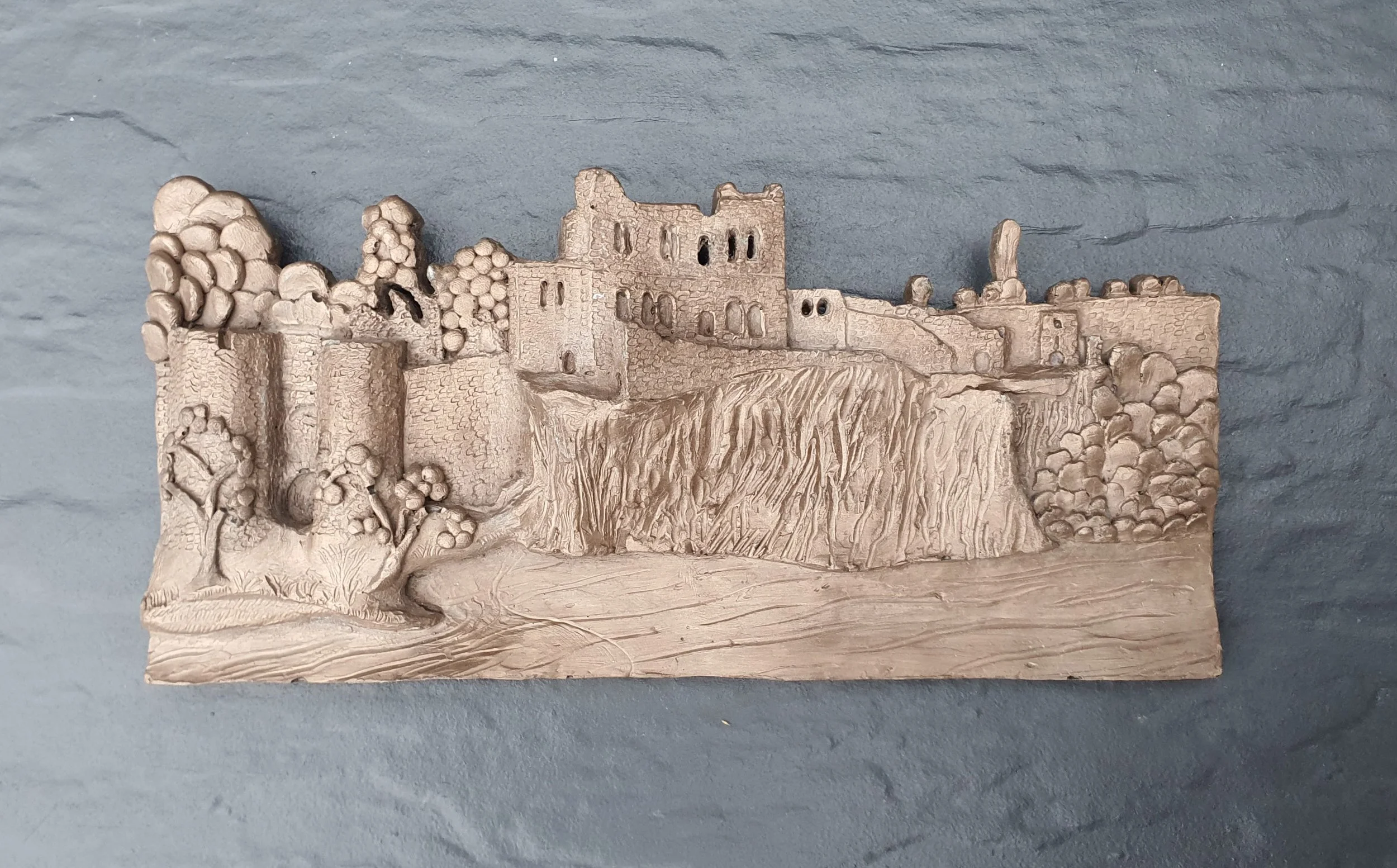 Chepstow Castle from the River Wye 23 x 14 x 2.5 cm, 240g