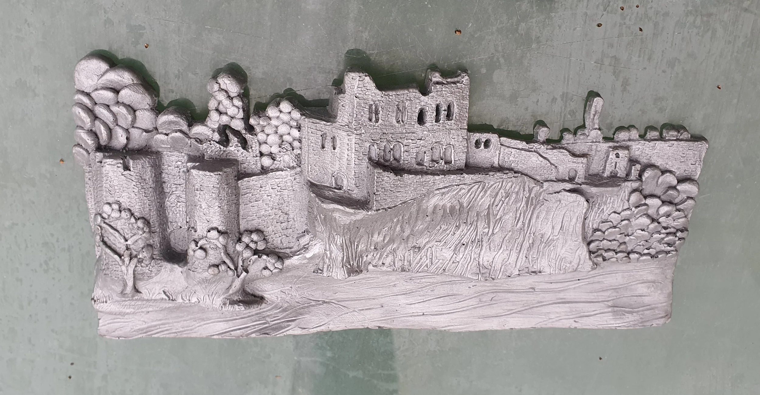 Chepstow Castle from River.A3 1jpg.jpg