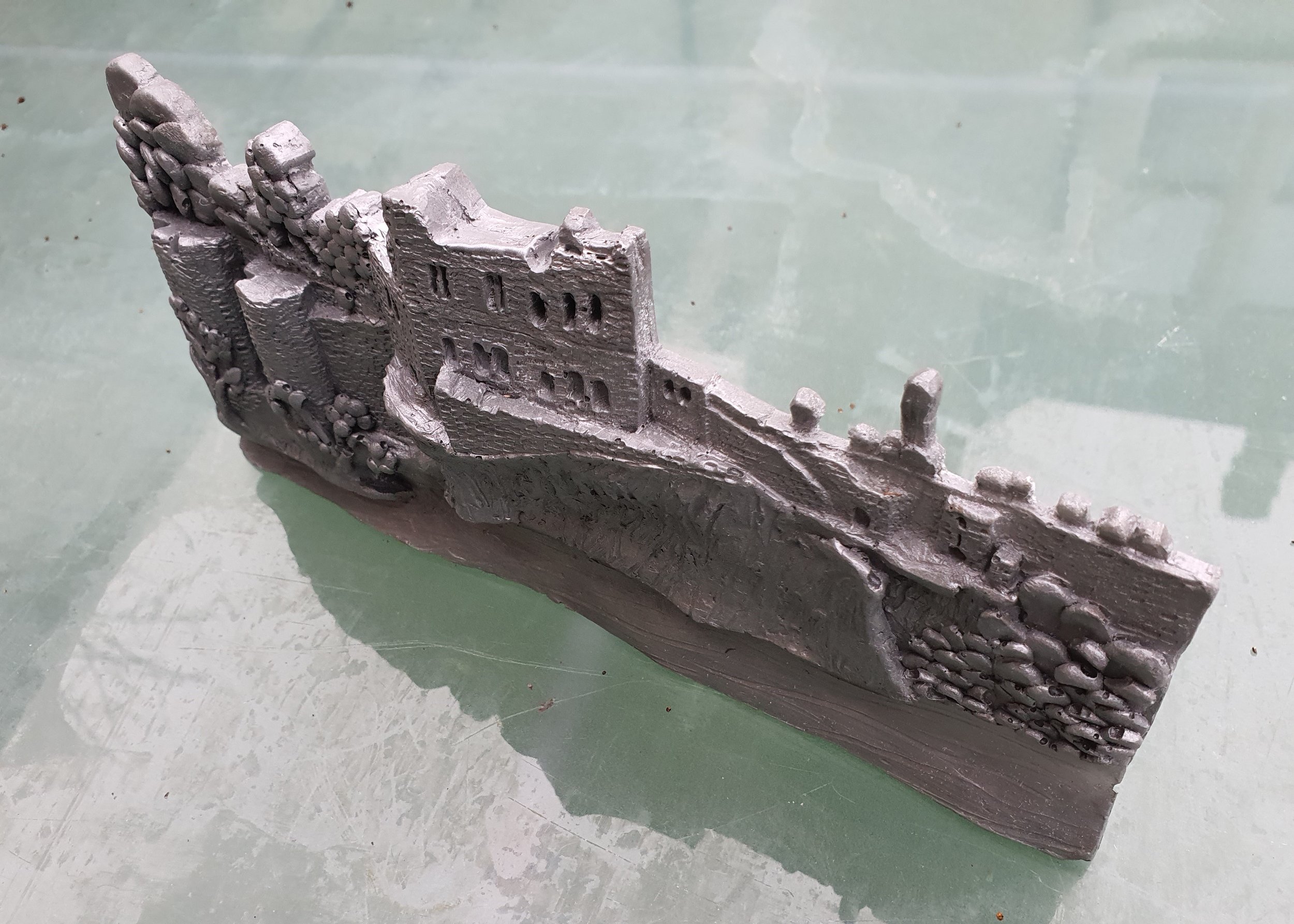 Chepstow Castle from River.Al 2jpg.jpg