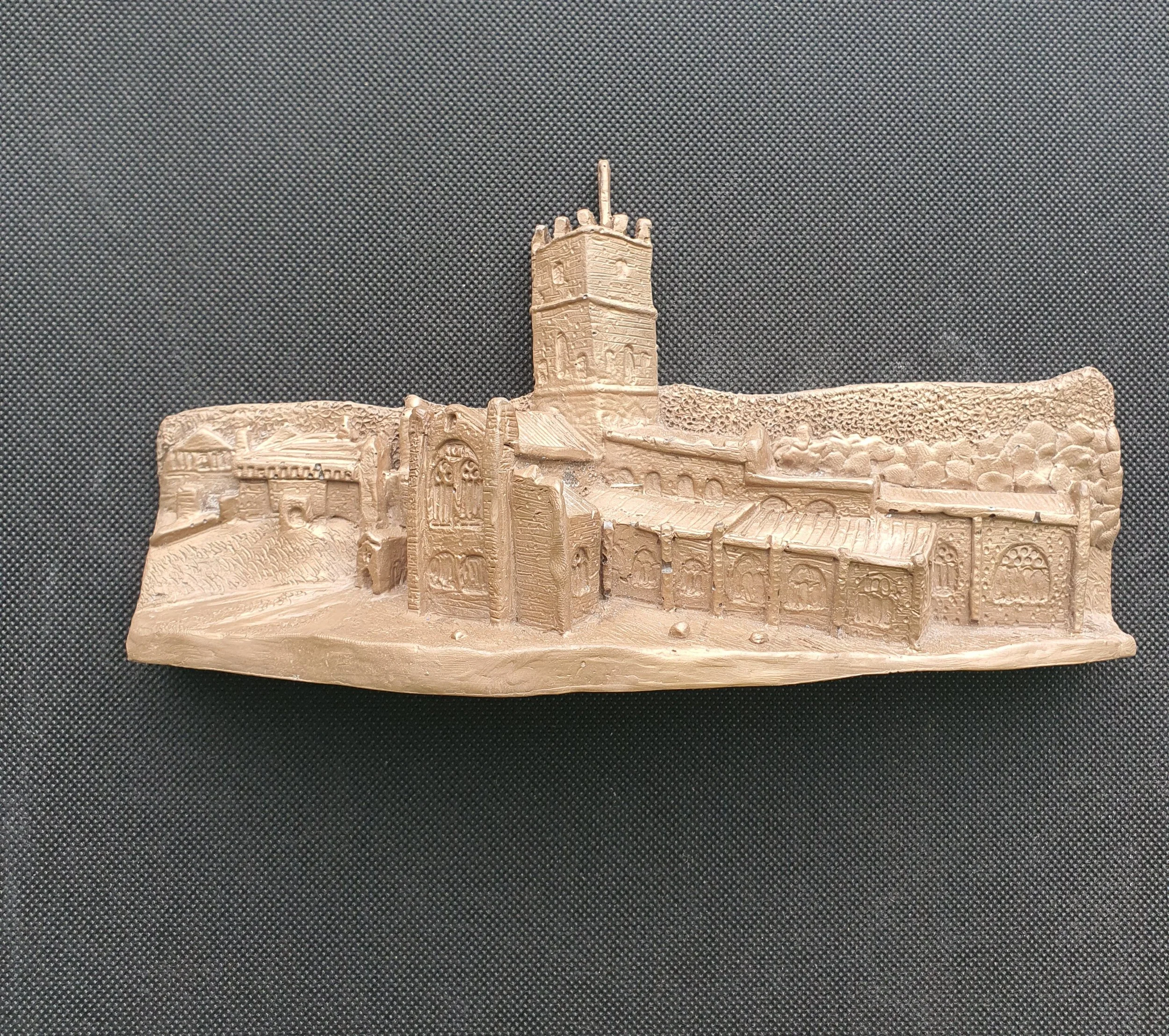 St David's Cathedral 24 x 14 x 5.5cm, 610g