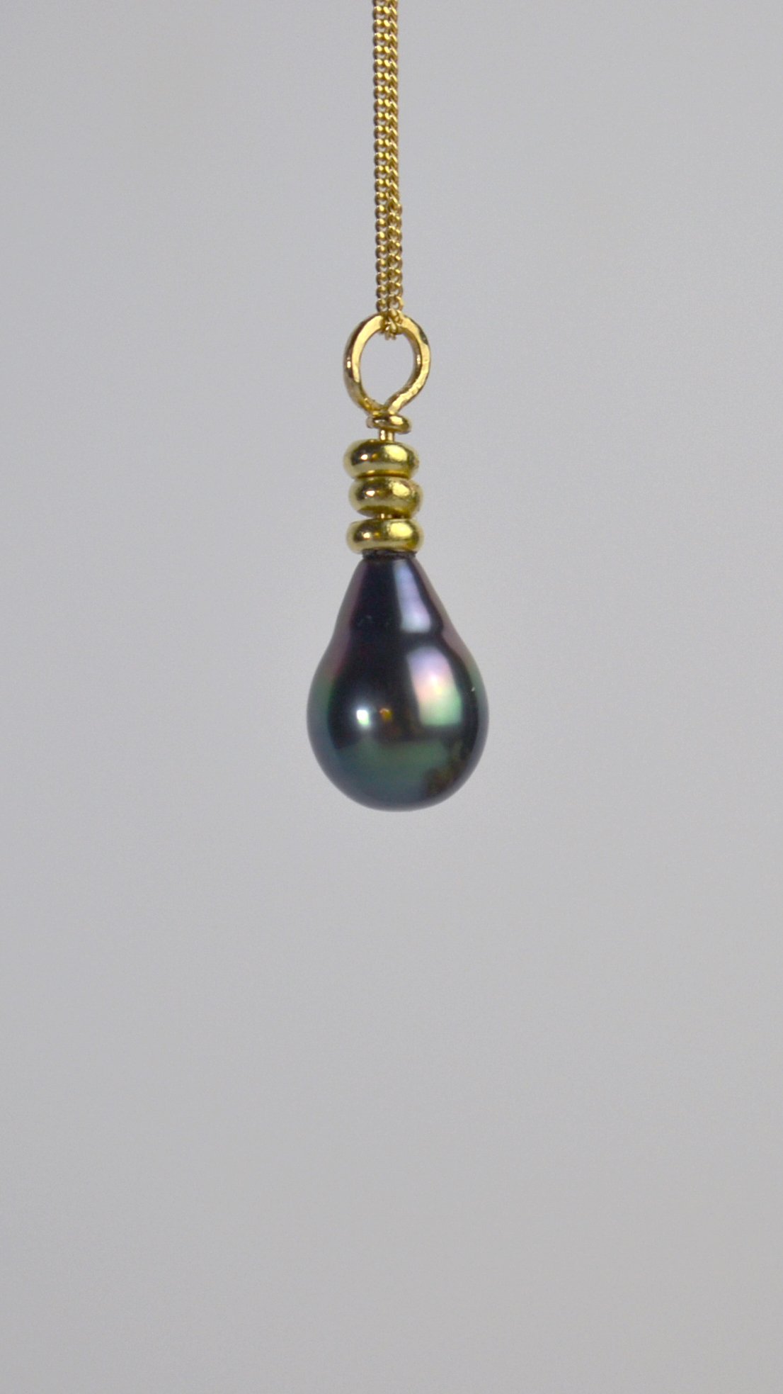 Abacus Tahitian pearl and 18ct gold necklace