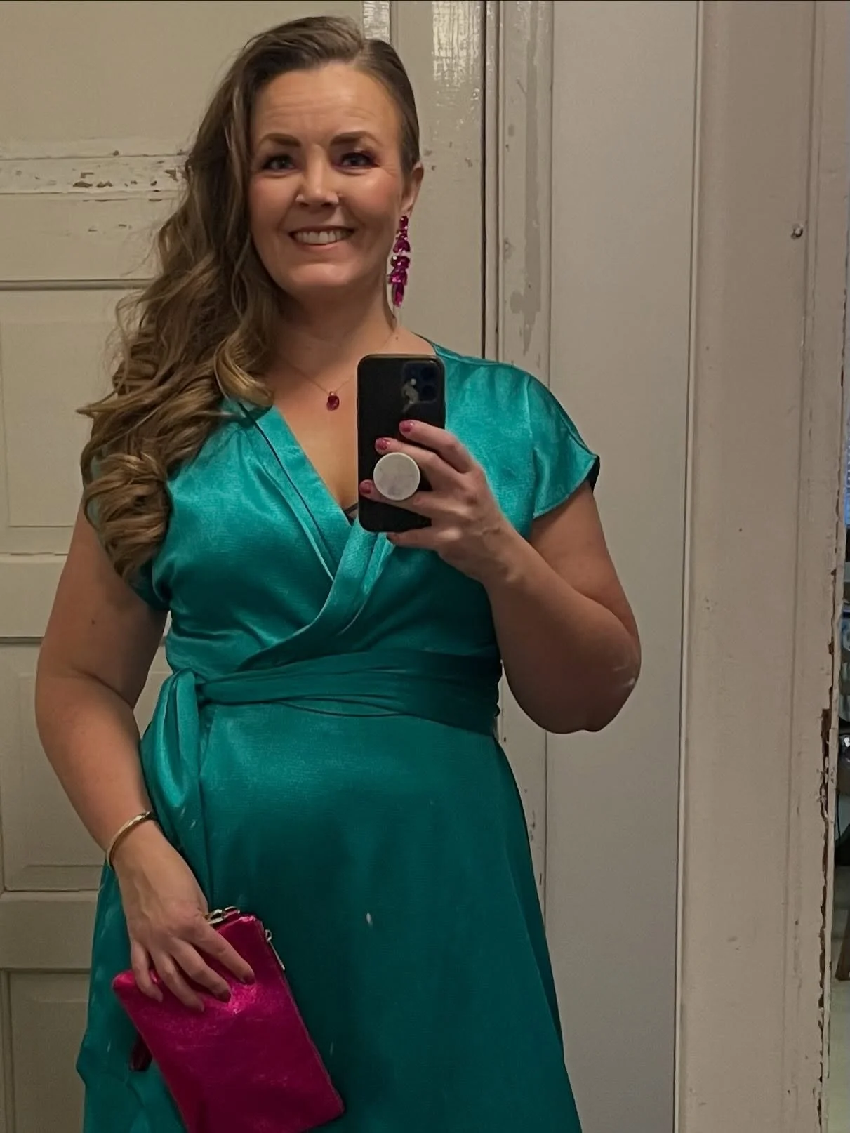 VUOSI 2025 tunteina. ❤️

Viime vuonna @kipase @hyvinvoinninjuurella teki julkaisun miss&auml; h&auml;n oli kuvannut vuoden -24 tunteina. T&auml;n&auml; vuonna halusin tehd&auml; saman. 

Ajattelen, ett&auml; el&auml;m&auml; saa tuntua ja tunteiden ko