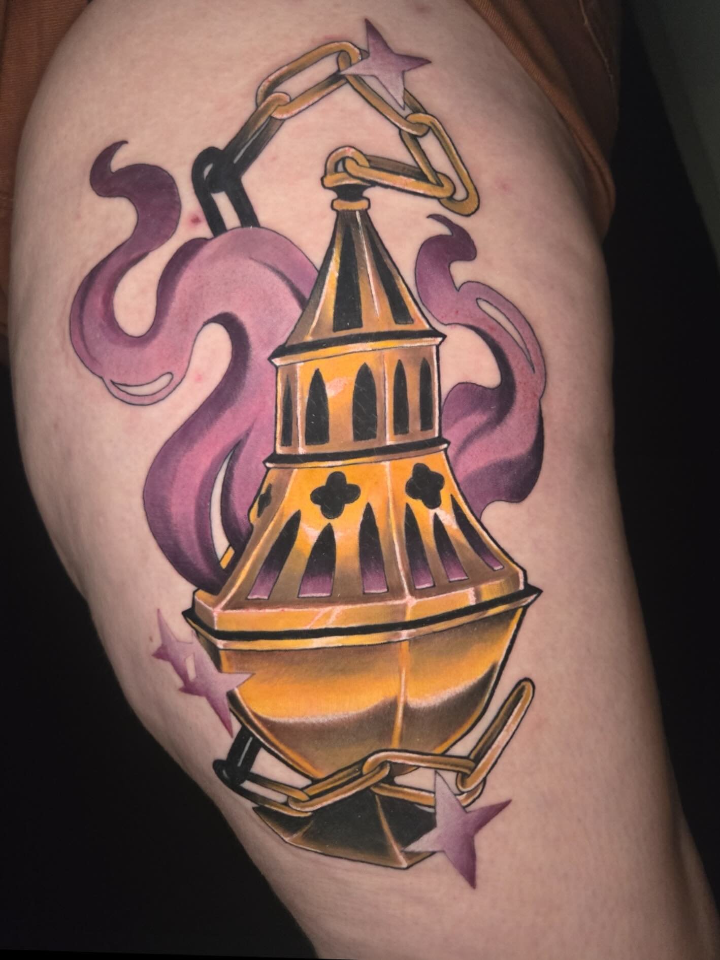 Censer by @skyla.bel 

#richmondtattoo #fabletattoogallery #neotradtattoo