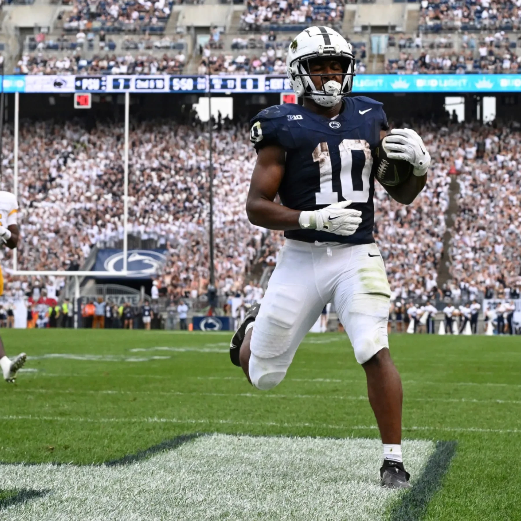 Friday Feature #19: Nicholas Singleton