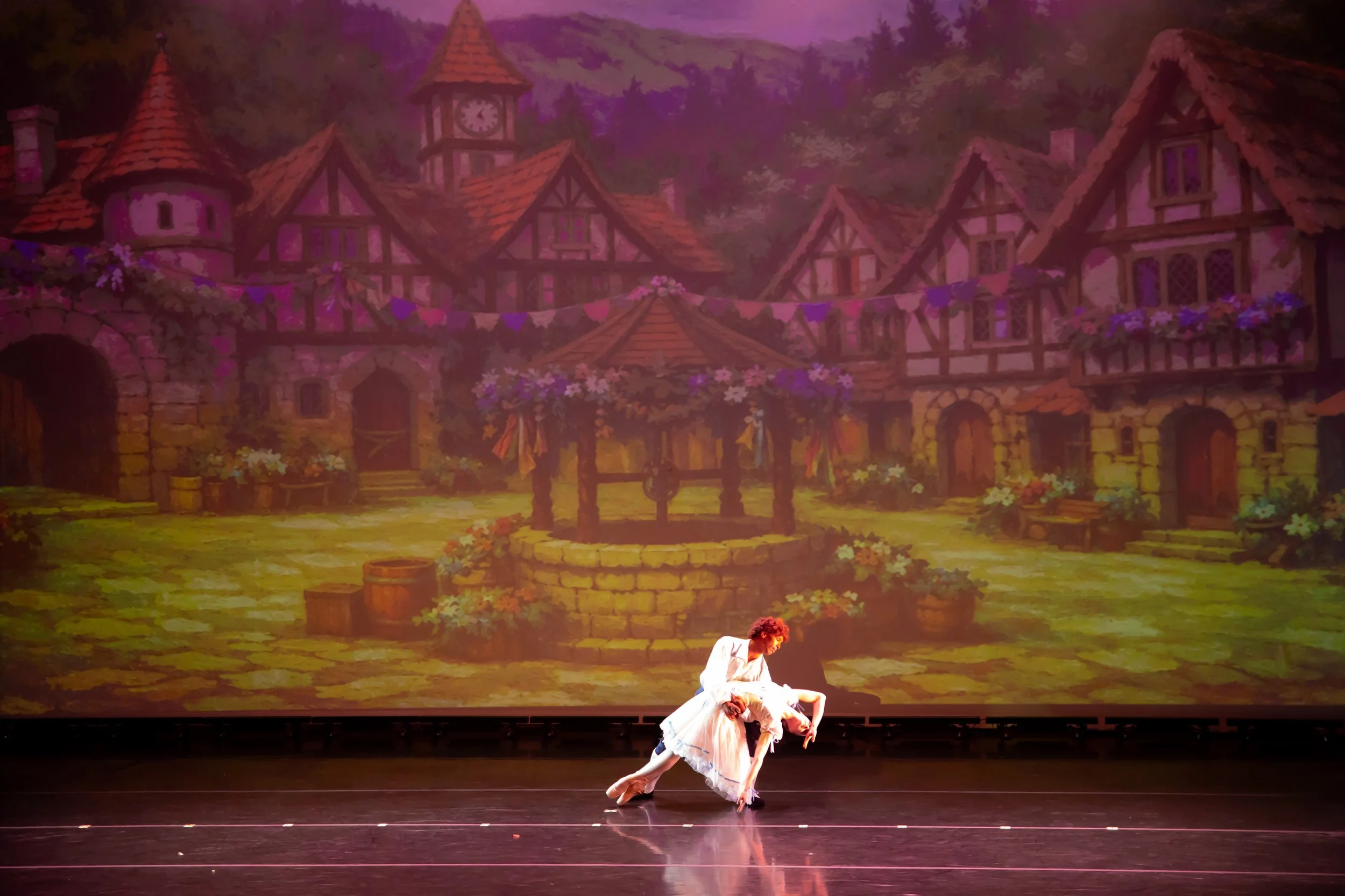 Coppelia Pas.jpg
