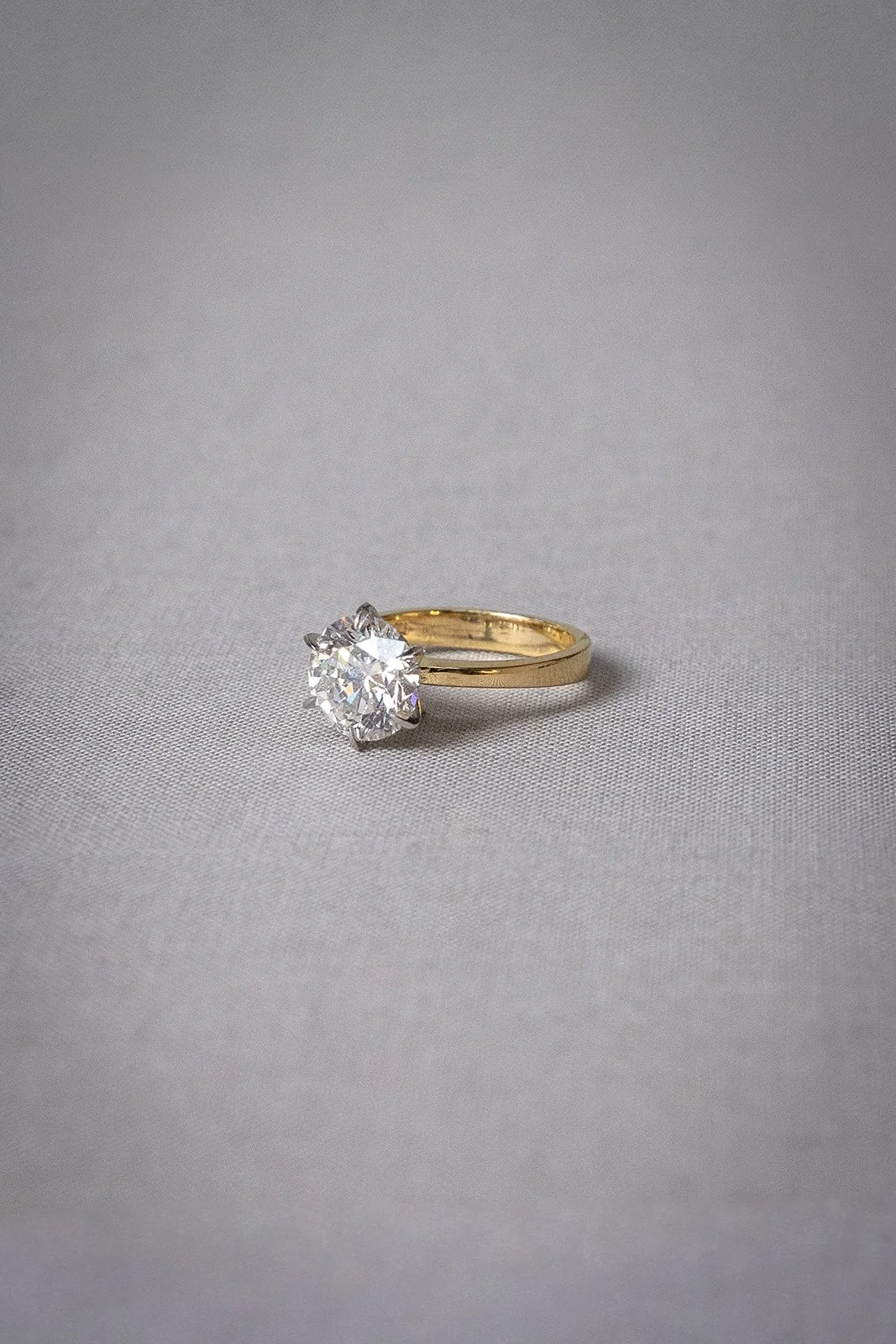 3.01ct Round Solitaire LAB 18k Yellow & White Gold Ring