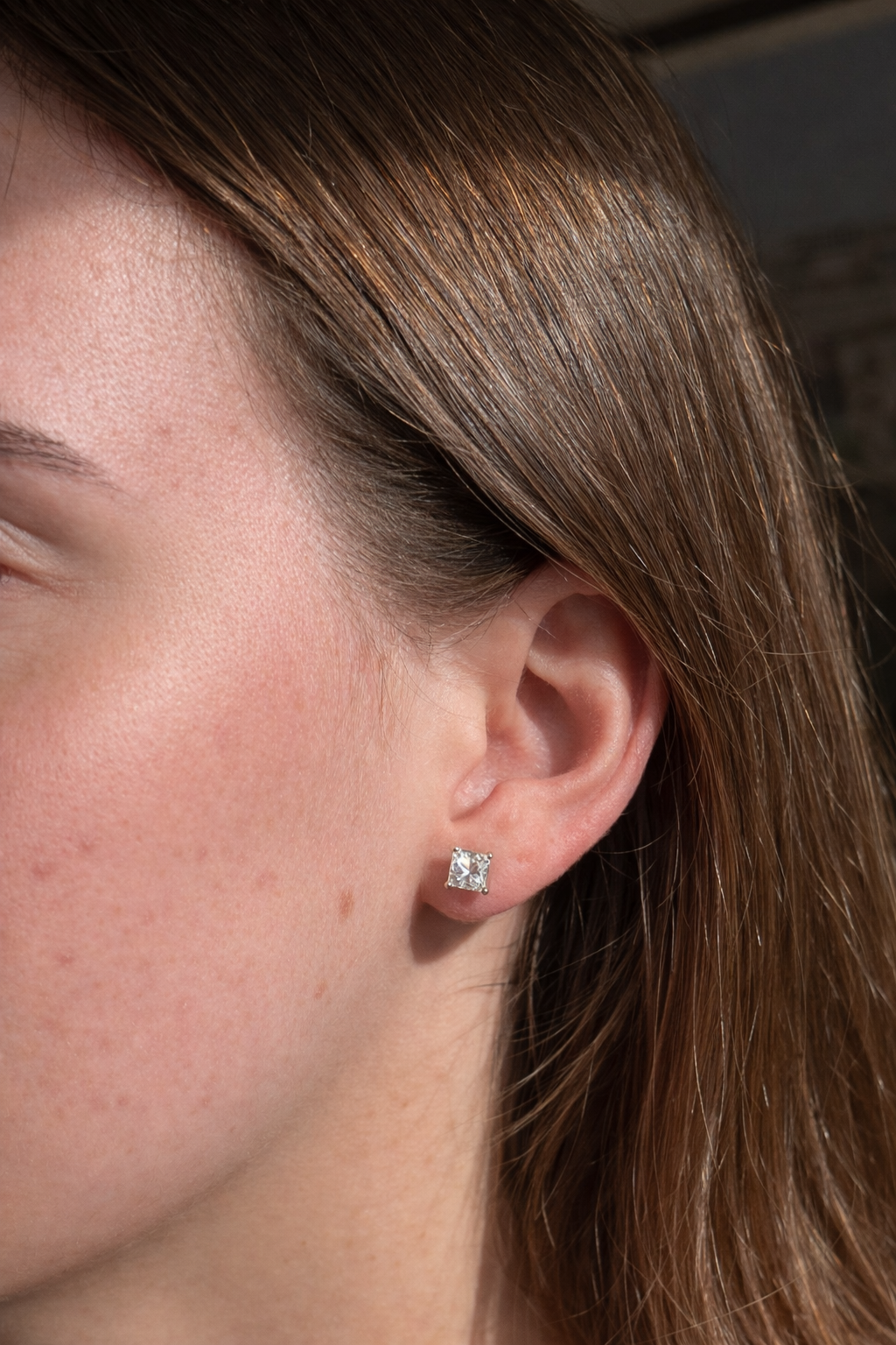 EDITED Earrings 2^2ct 9K W:G Princess.Png