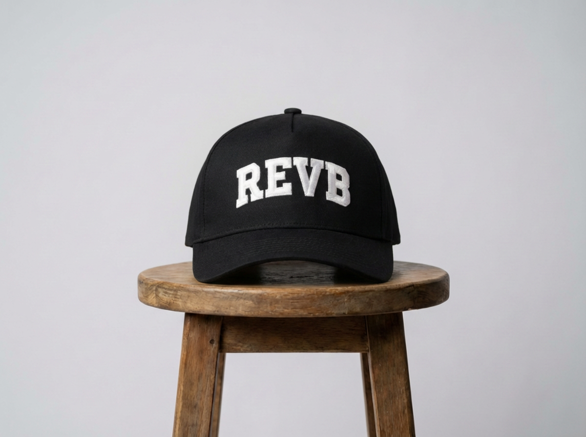 REVB26 ESSENTIAL HAT