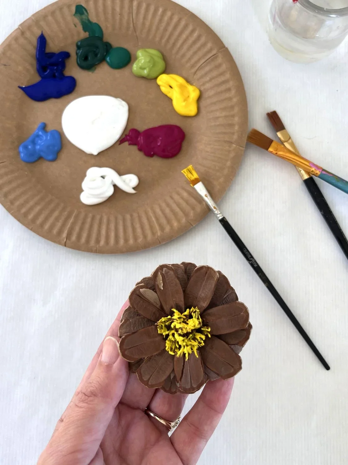 Pine Cone Flower Crown Workshop