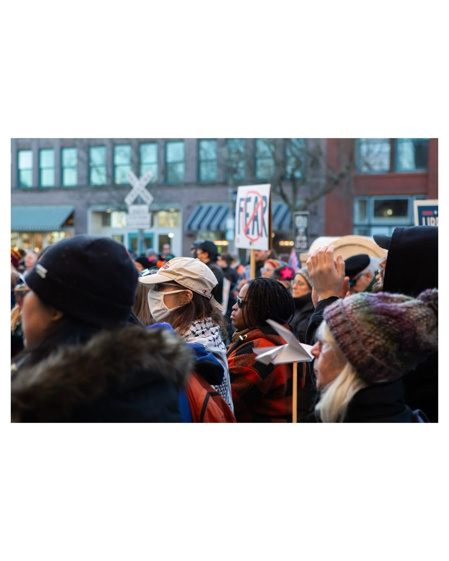 Tacoma Protest and March, 01/24/2026.

📸: Canon EOS 5D Mark III

#photography
#photographyart
#freelancephotographer
#tacoma