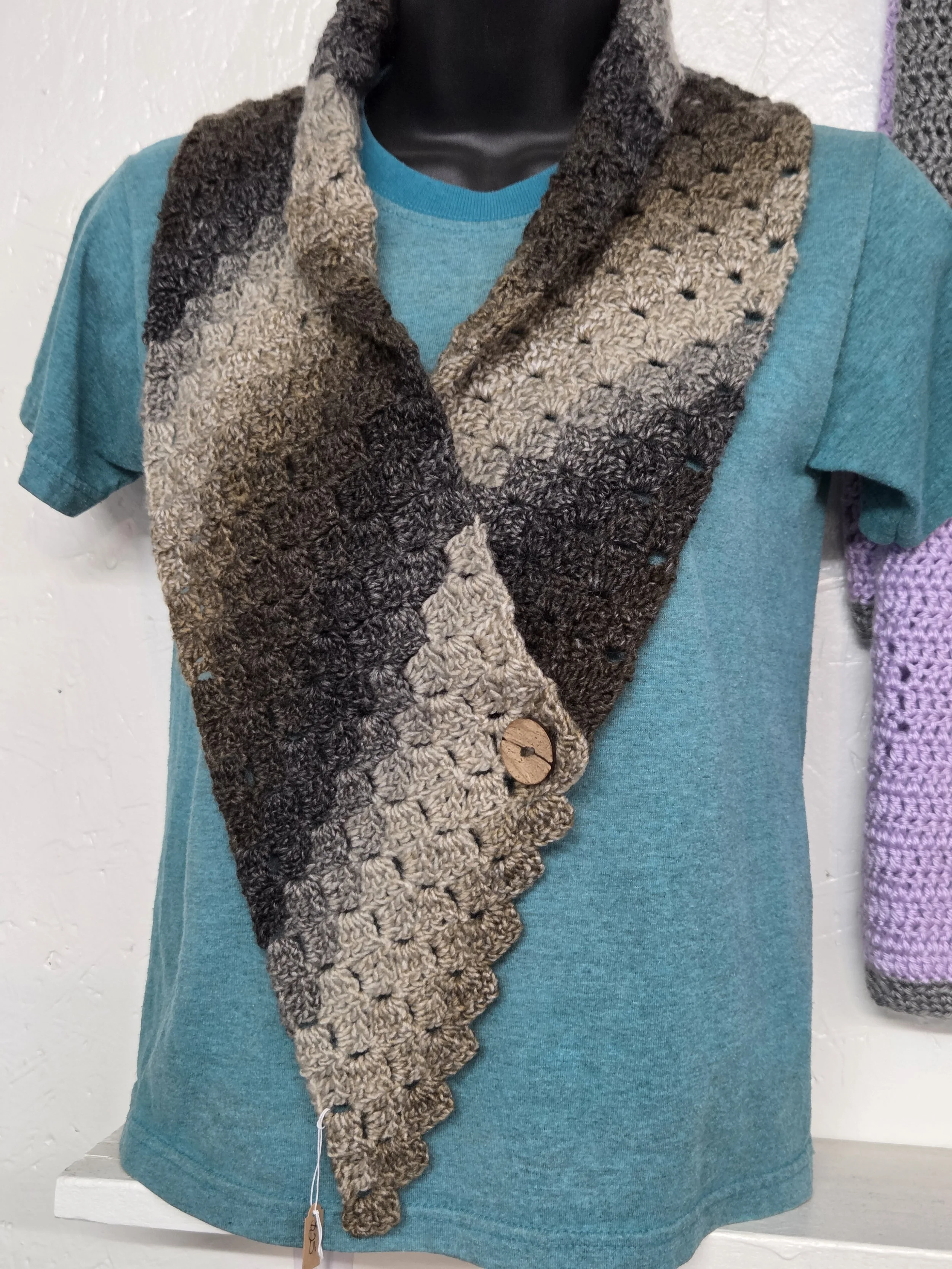 Button Scarf