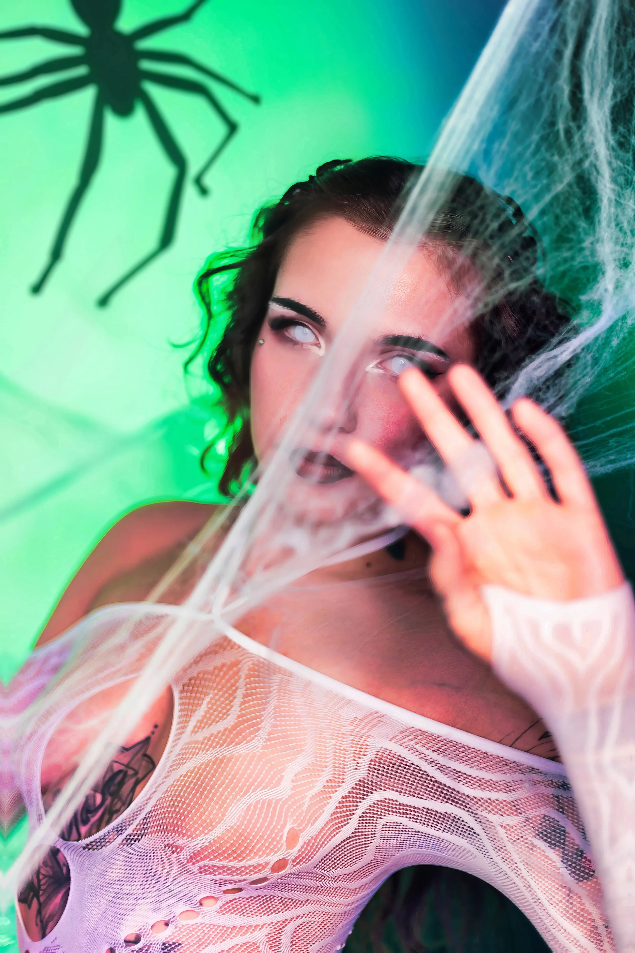 Stella - Porch - Spiderweb - 8H7A5421- Final .jpg