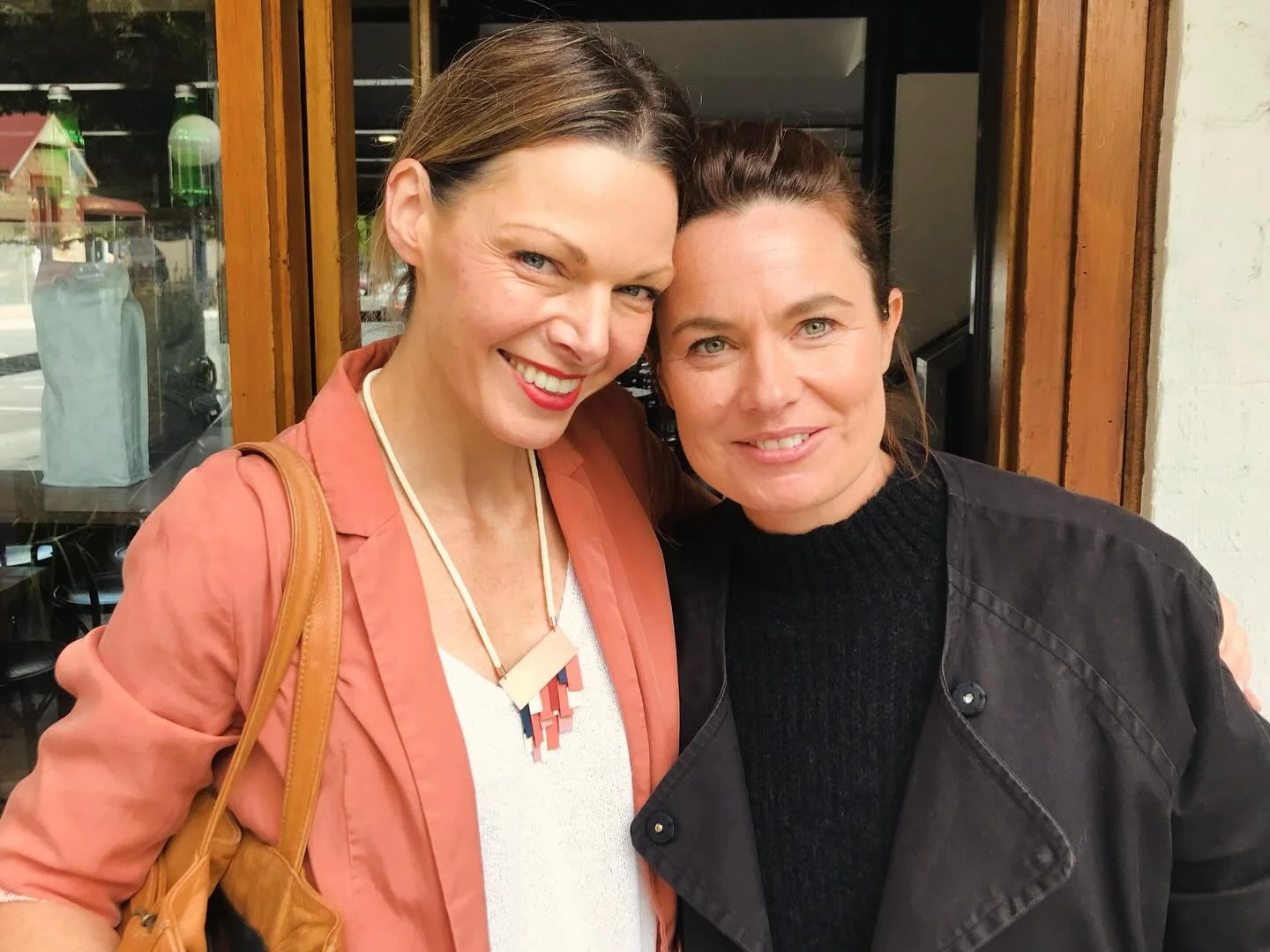 GILBERT&rsquo;S CAKE 12 Days of Christmas: ✨Friends ✨

This is Meaghan (pictured on my right), a friend I made the day after Gilbert was stillborn. 

Along with Ginny, who helped deliver Gilbert, Meaghan was one of the midwives who cared for us in th