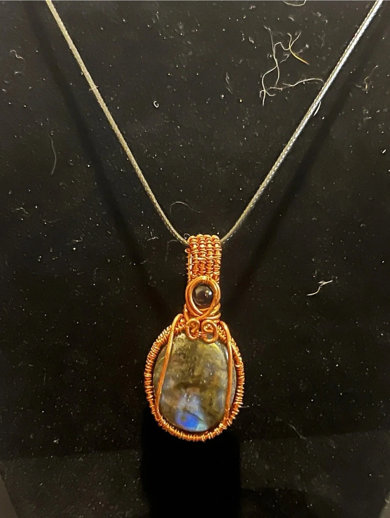 Mystic Duality Pendant – Labradorite & Obsidian Wrapped in Copper