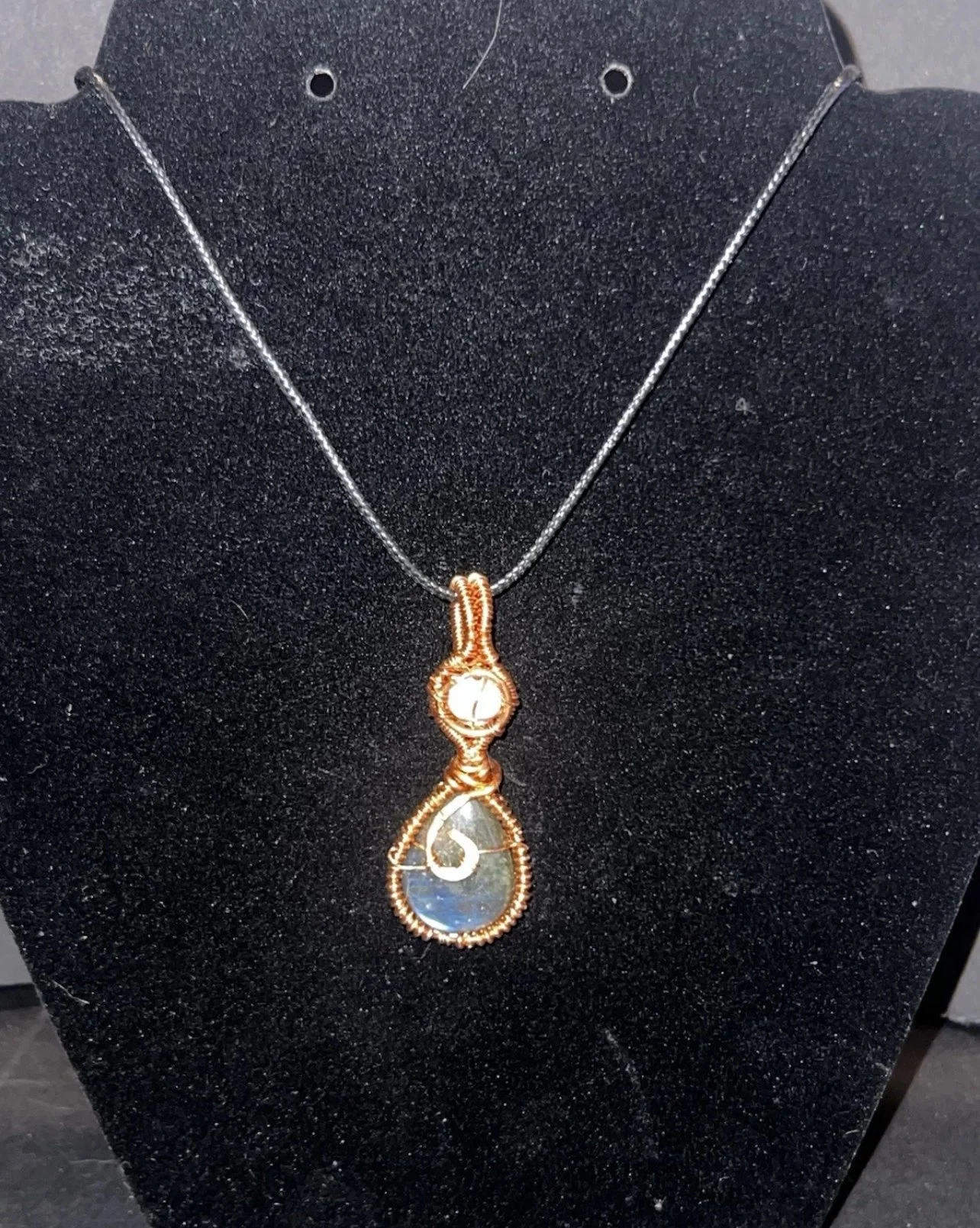 :  🌙 Tear Drop Shaped Copper-Wrapped Brazilian Labradorite & Opalite Necklace