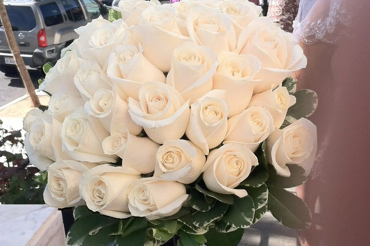 Elegant White Rose Bouquet