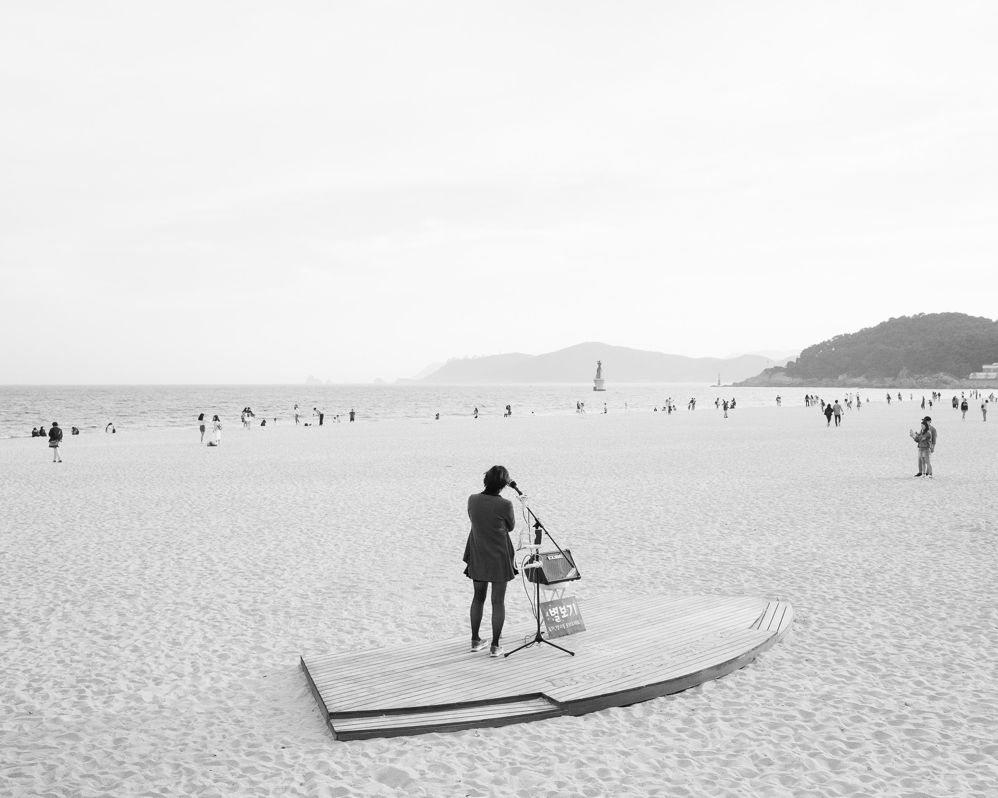 Singer, Busan, South Korea, 2018