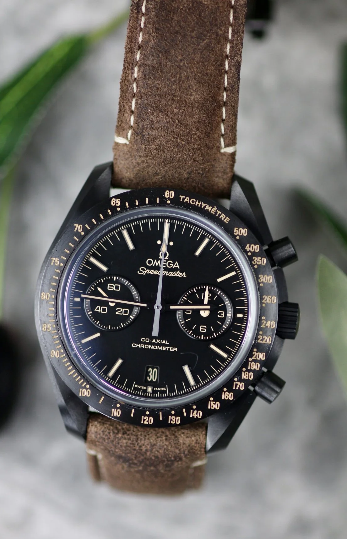 Omega Speedmaster Moonwatch “Dark Side of the Moon”