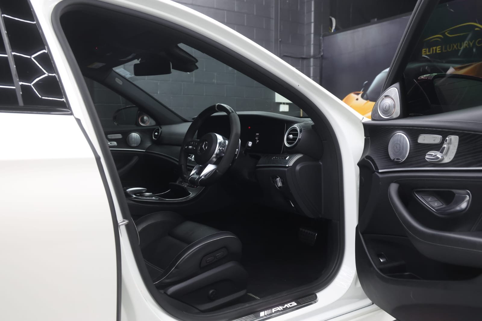 WhatsApp Image 2025-12-24 at 15.03.08 (1).jpeg