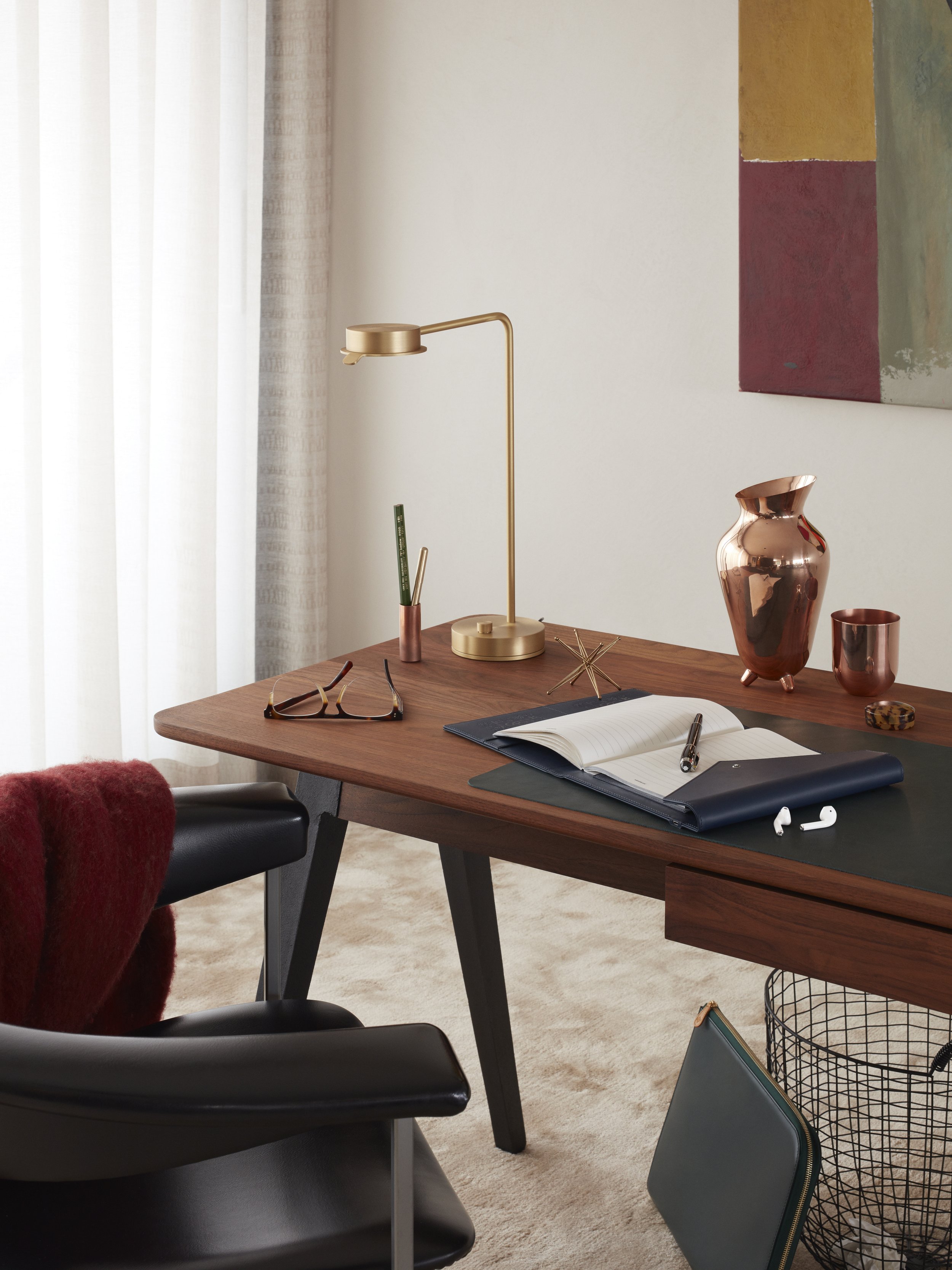 Image_Desk copy.jpg