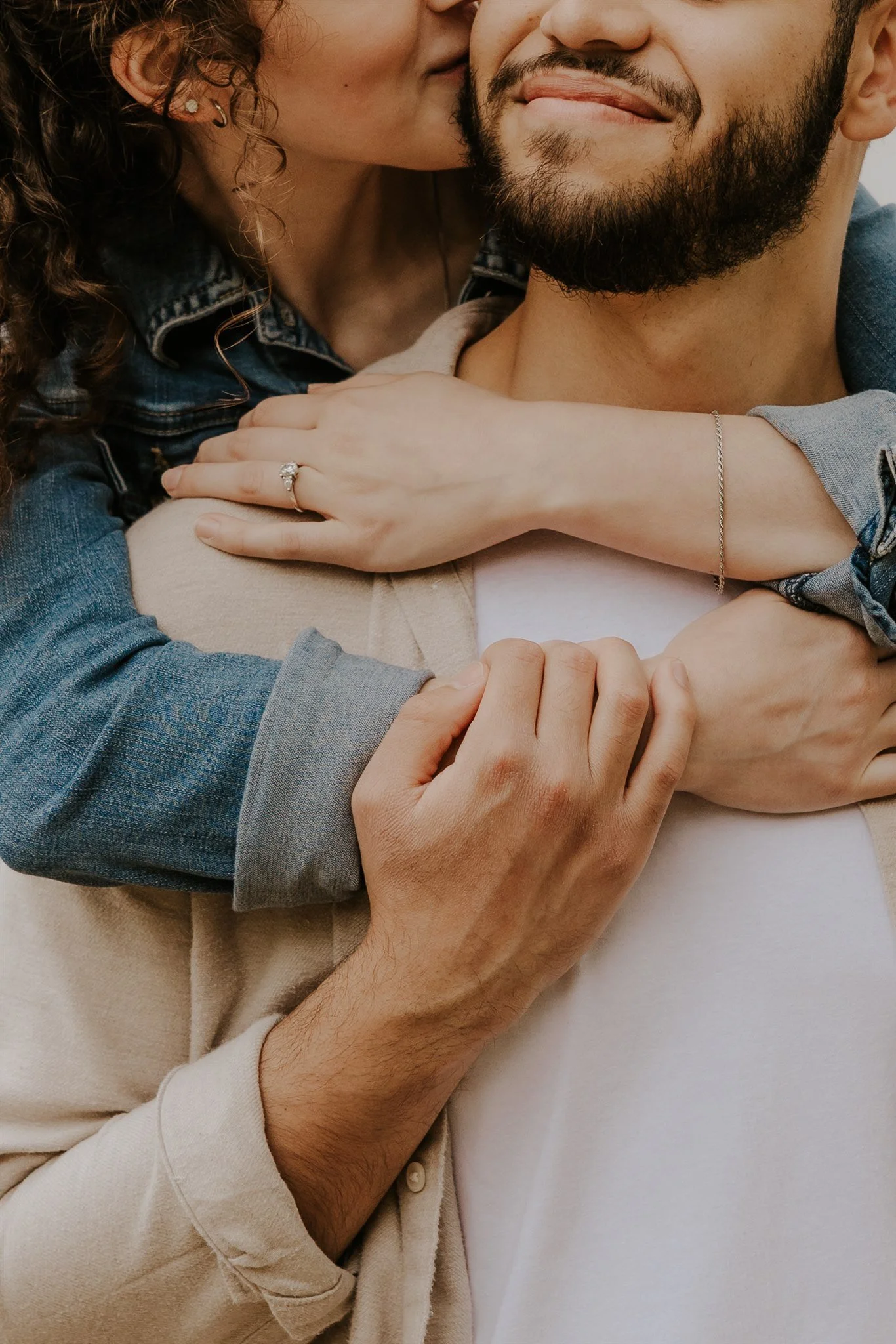 a Hudson valley engaged couple engagement photos in little stoney point in New York