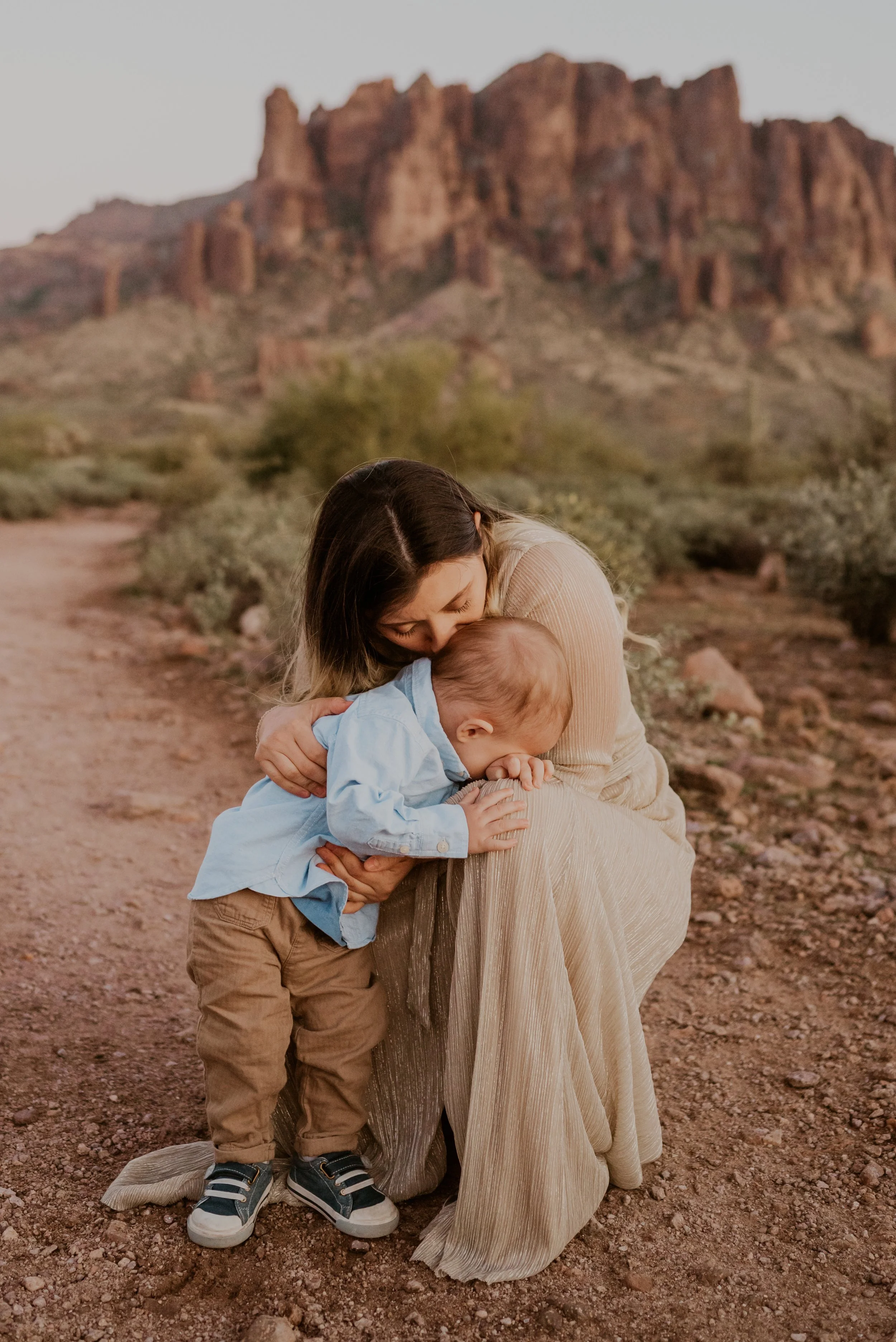 a single mom and her son family photos in Phoenix AZ taken by a traveling photographer based in New York