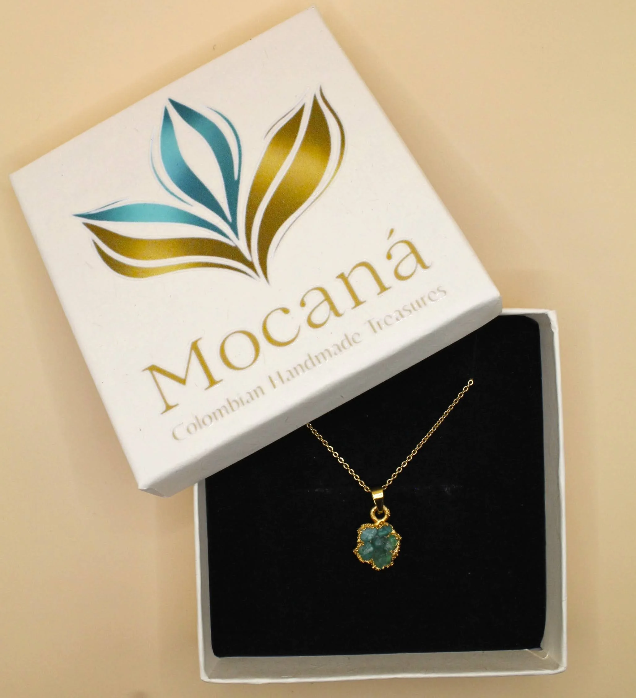 rosa necklace packing.JPG
