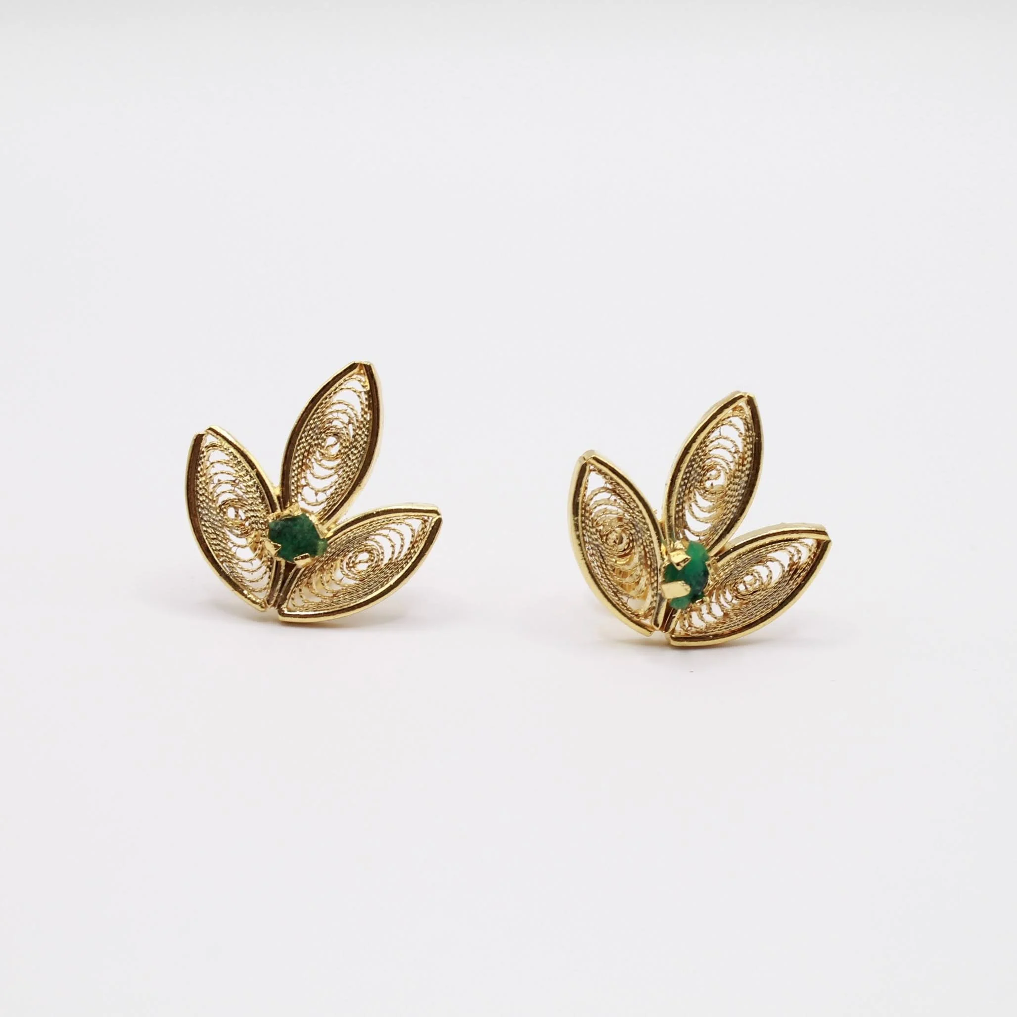 Hojas Earrings