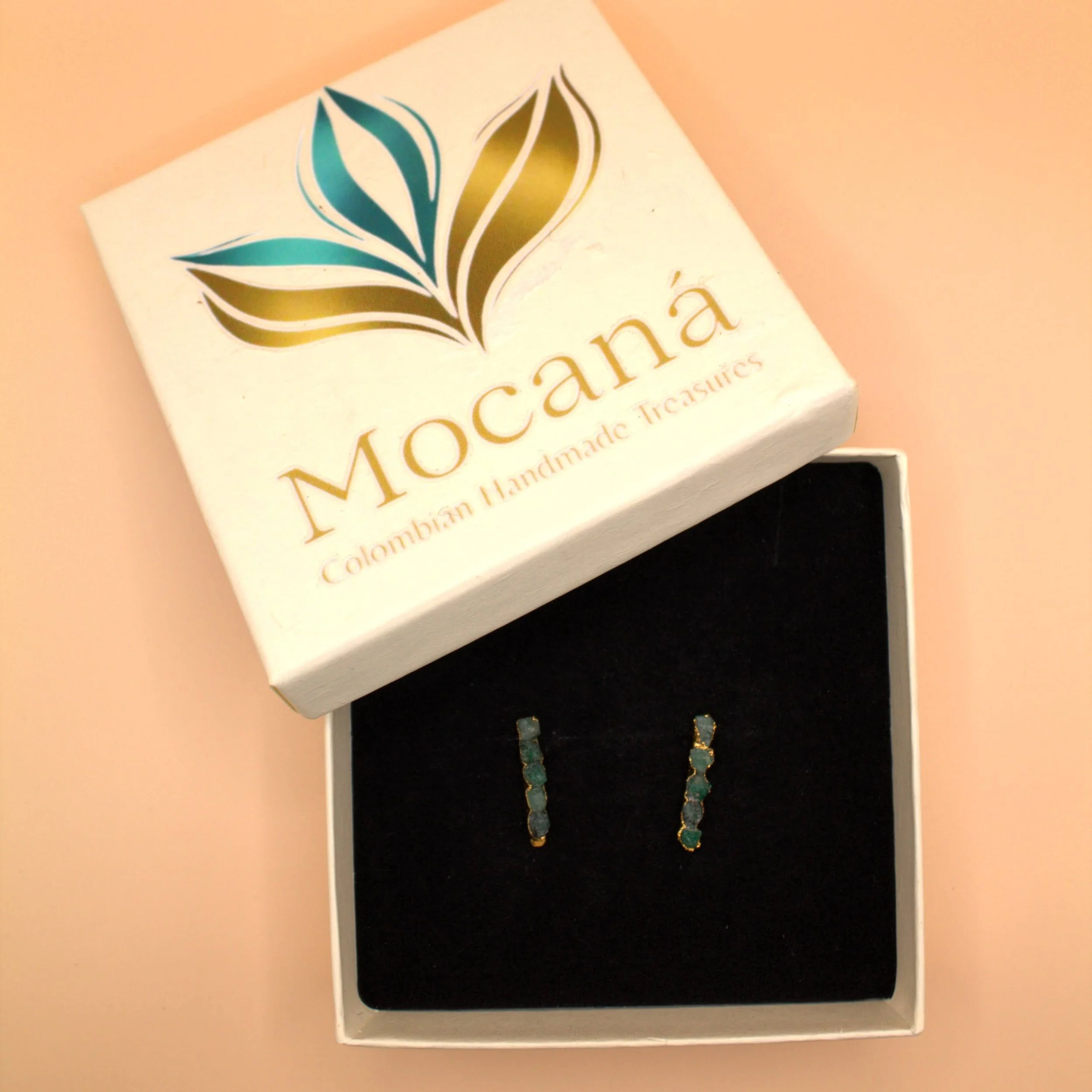 Linea Earrings P04.jpg