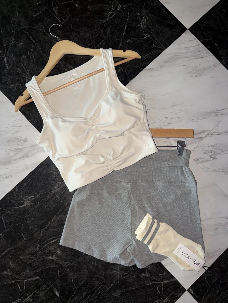 Grey Laid out.jpg