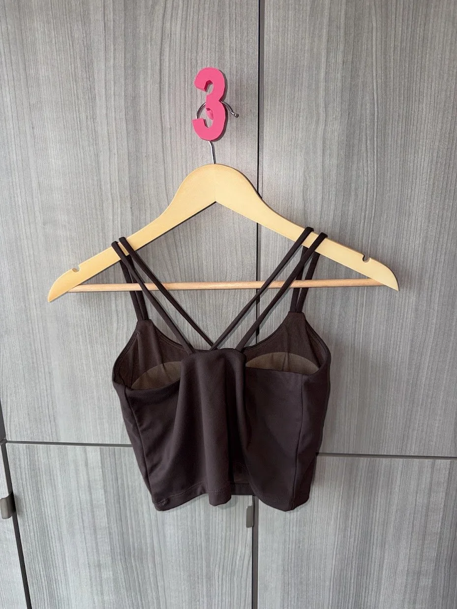 brown top.jpg