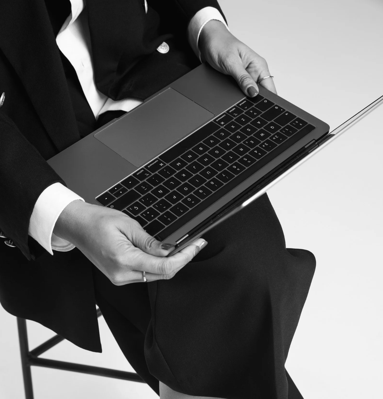 Virtual Color Analysis