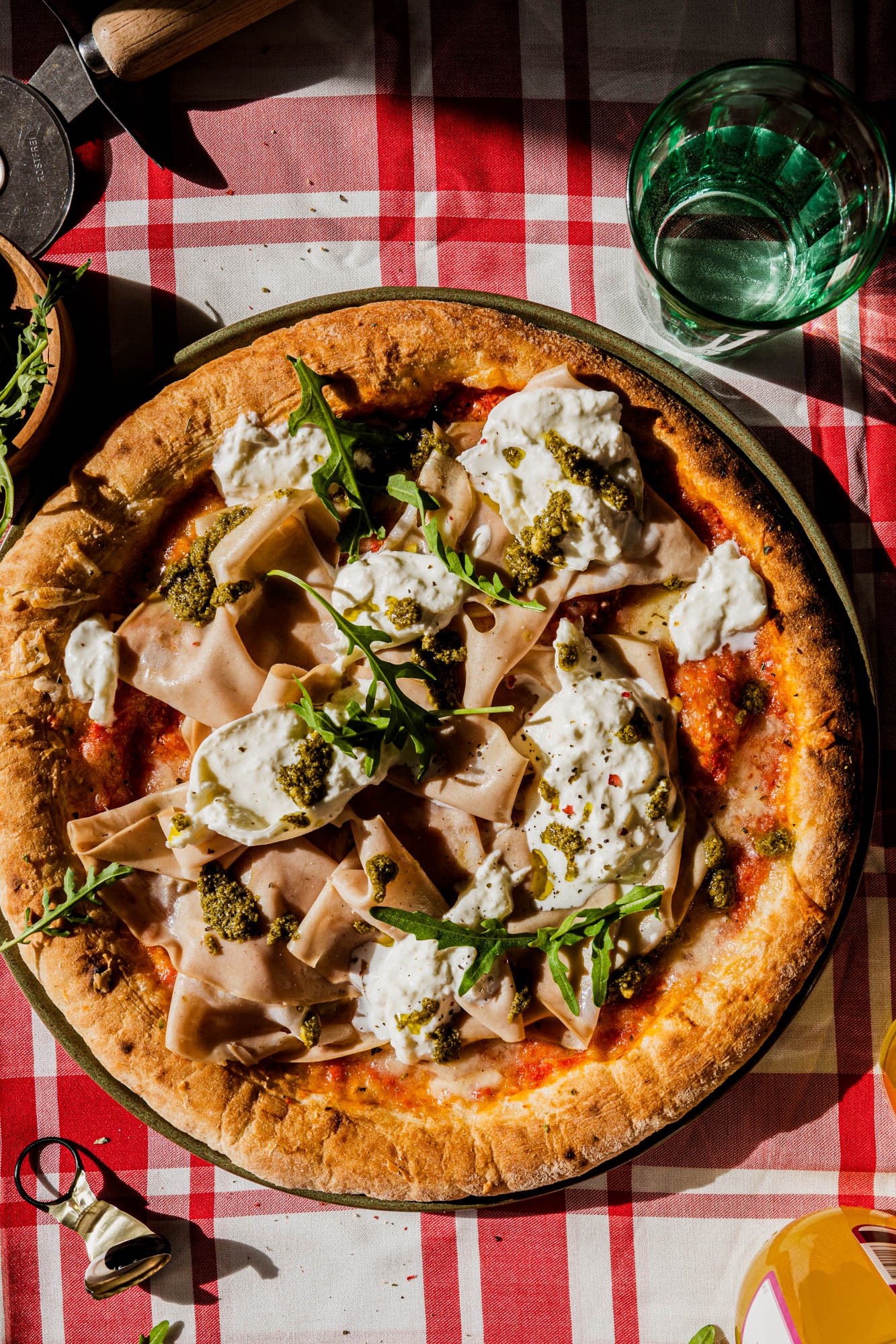 Pizza / S'usi Gastro Studio / Amsterdam food and prop stylist.jpg