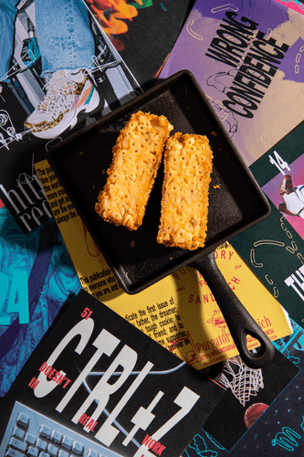 Lobster patty / S'usi Gastro Studio / Amsterdam food and prop stylist.gif