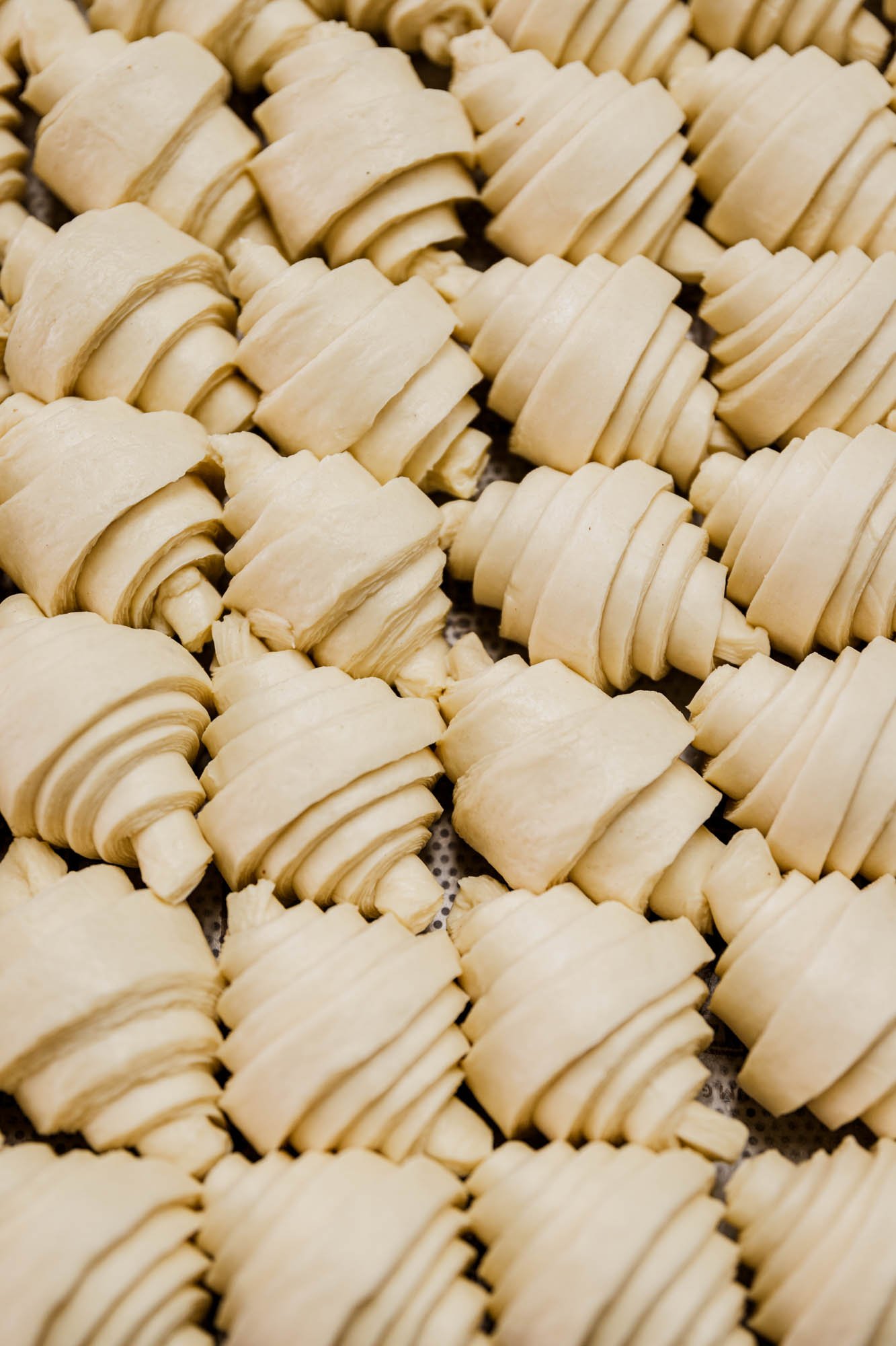 Croissant / S'usi Gastro Studio / Amsterdam food and prop stylist.jpg
