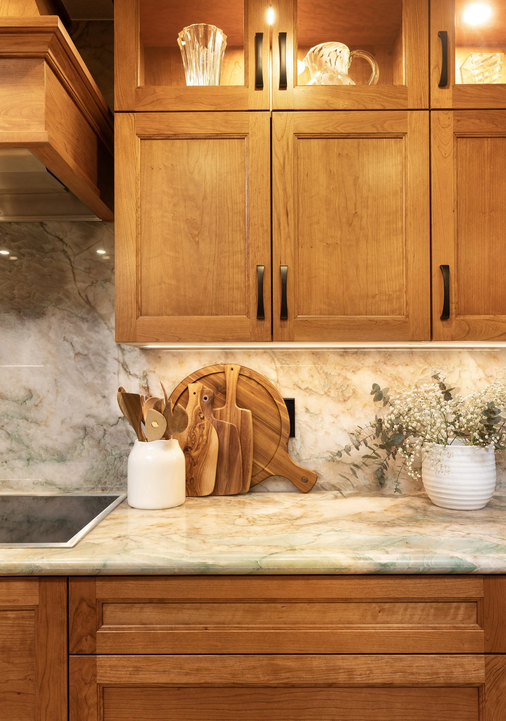 goleta-kitchen-remodel-warm-wood-cabinets_0010.jpg