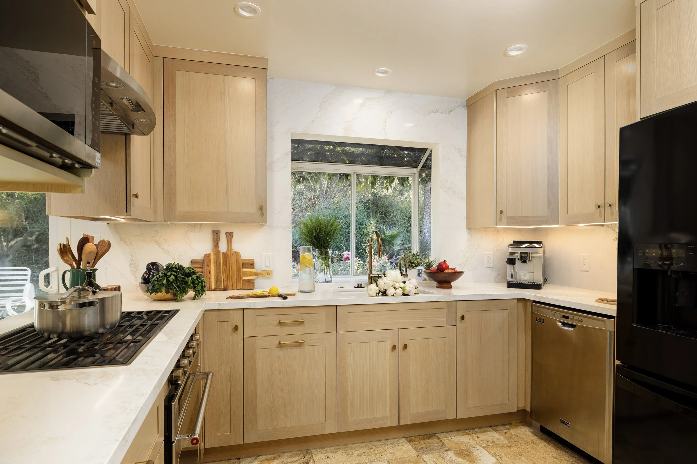 santa-barbara-style-modern-organic3.jpg