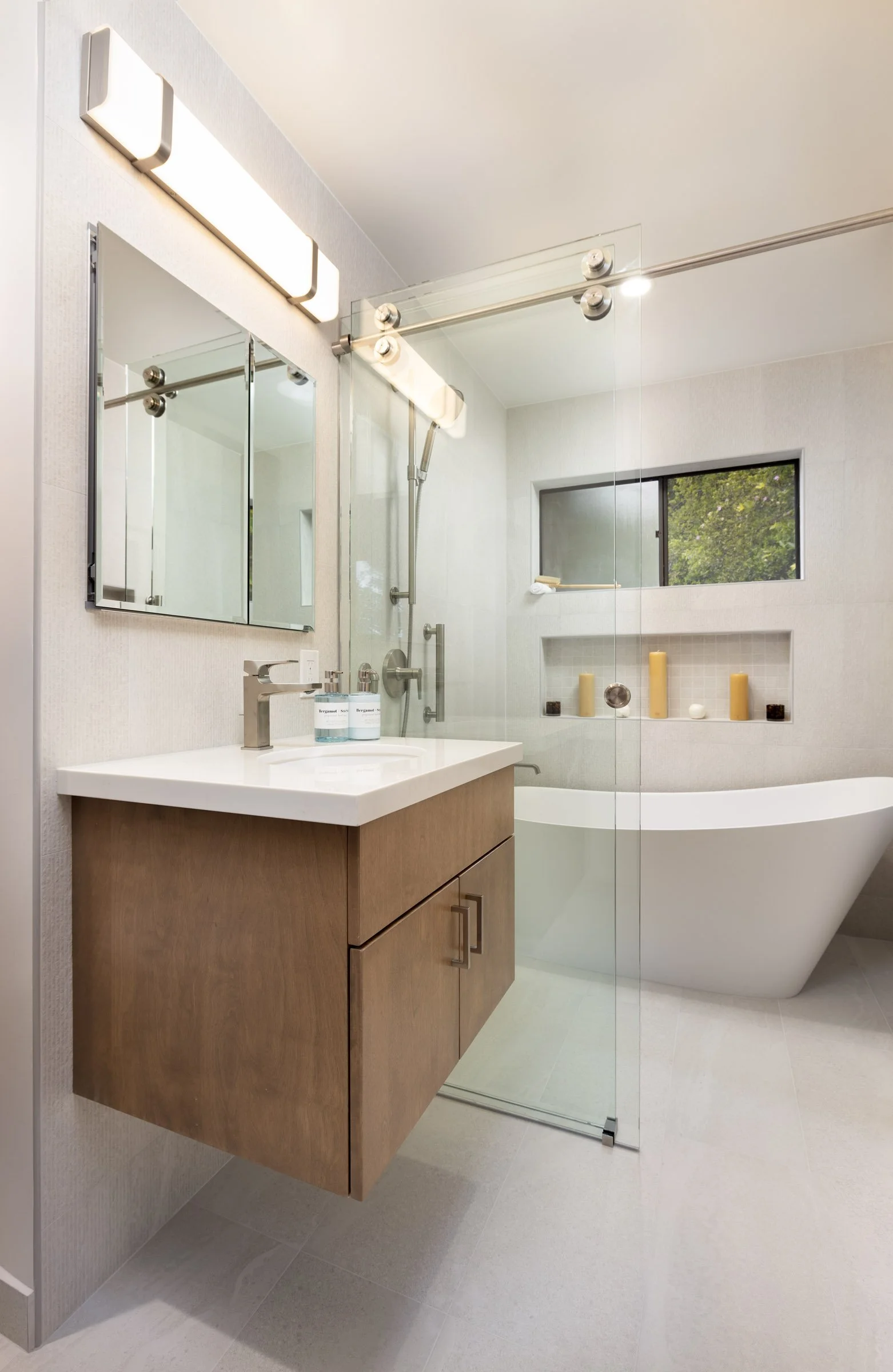 ventura-bathroom-remodel-quartz-counters-modern-cabinets-free-standing-tub3.jpg
