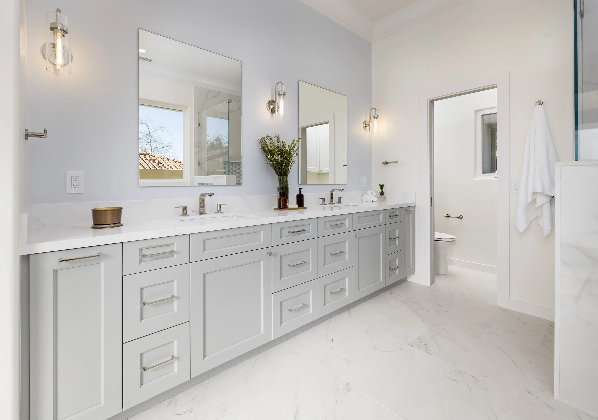 santa-barbara-contemporary-coastal-bathroom2.jpg