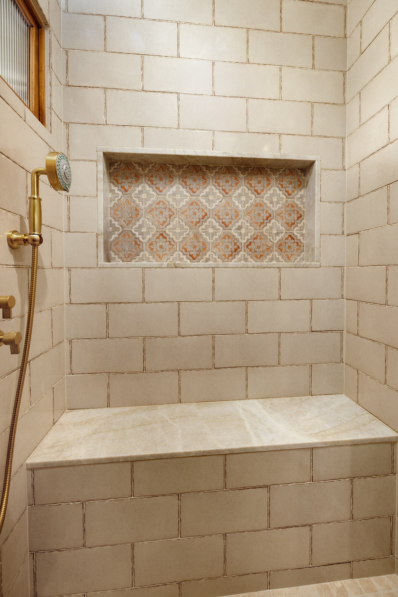 santa-barbara-modern-farmhouse-bathrooms13.jpg